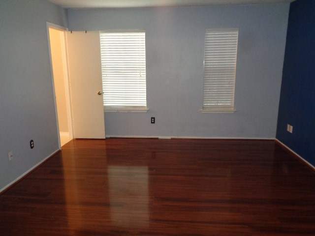 810 Oak West Drive Property Photo 25