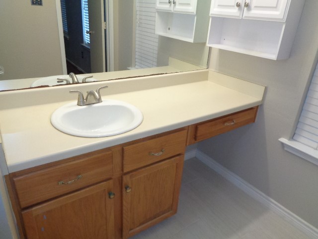 810 Oak West Drive Property Photo 27