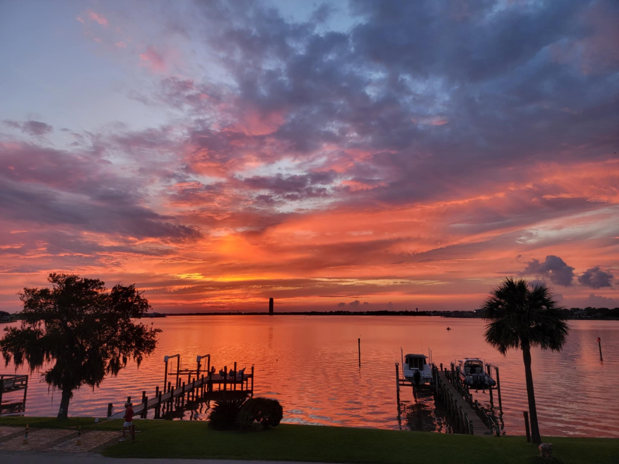 1207 N Shore Drive Property Photo 5