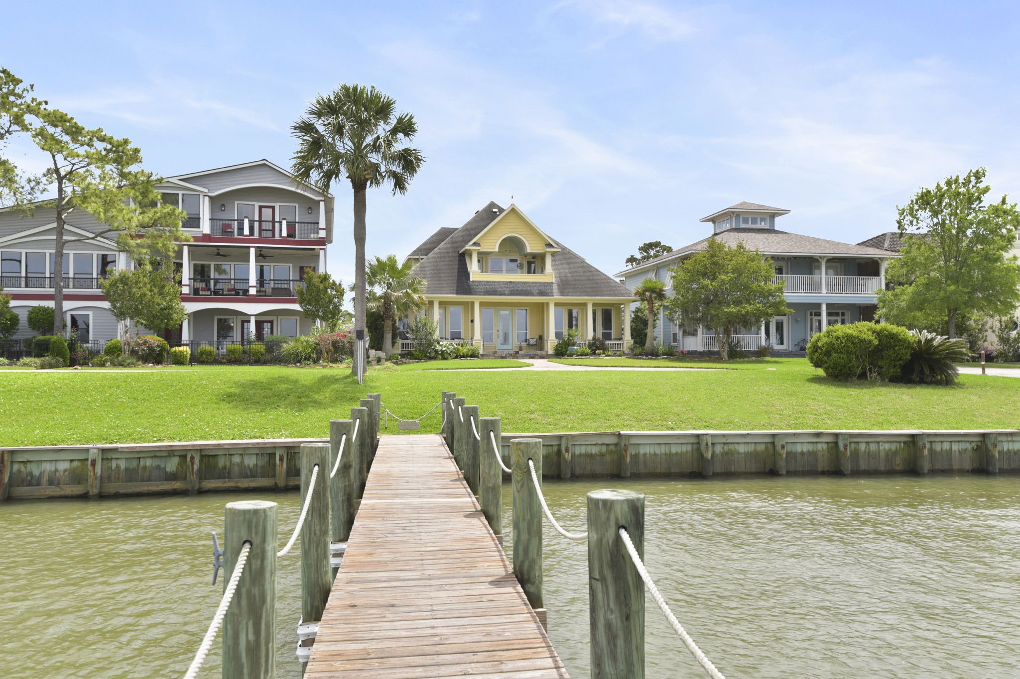 1207 N Shore Drive Property Photo 7