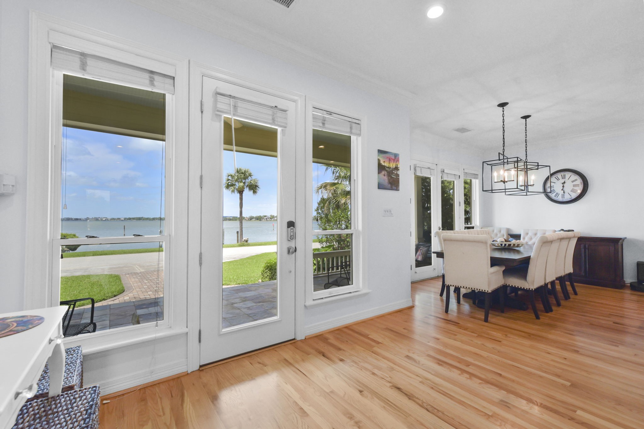 1207 N Shore Drive Property Photo 10