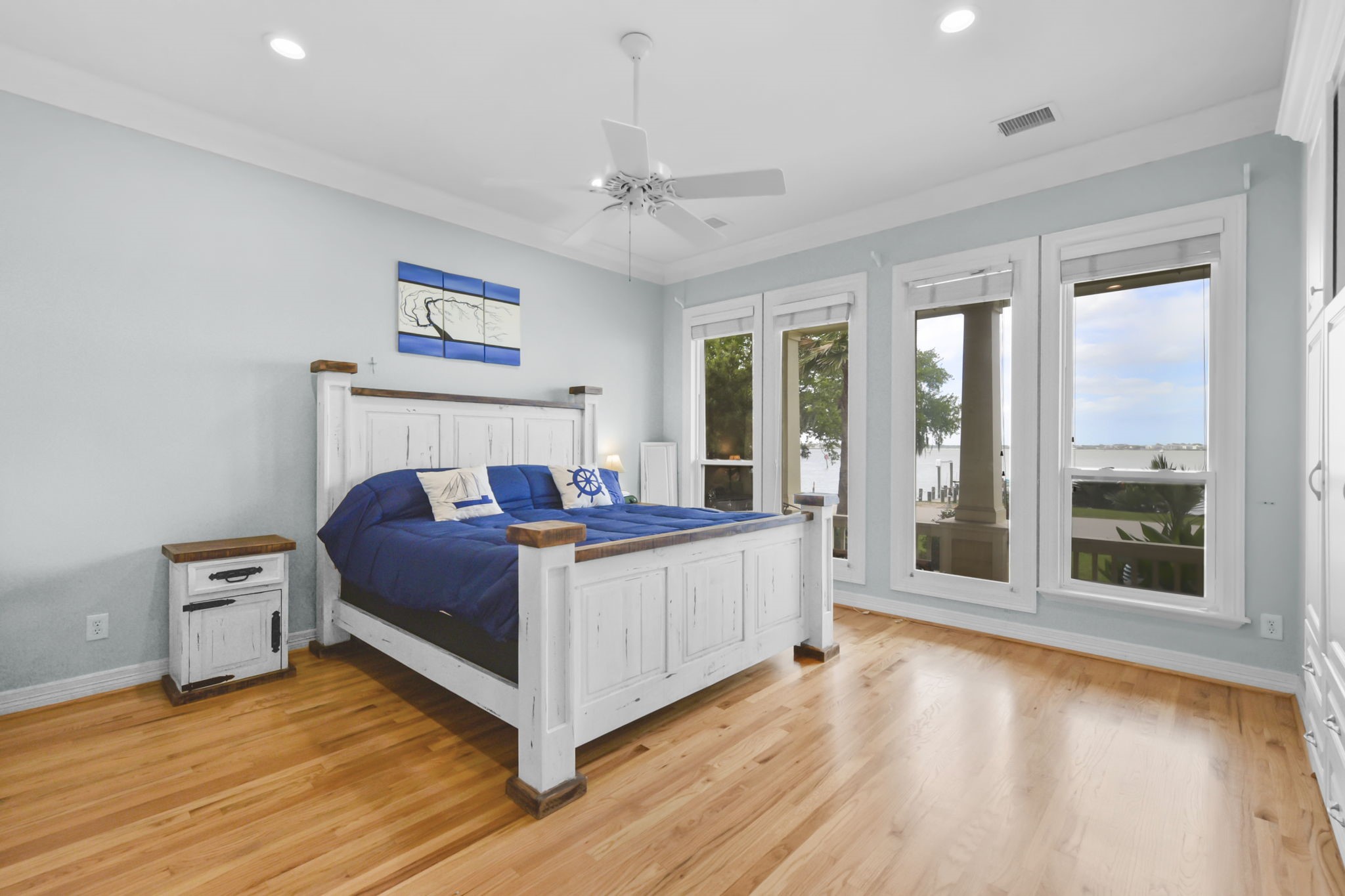 1207 N Shore Drive Property Photo 22