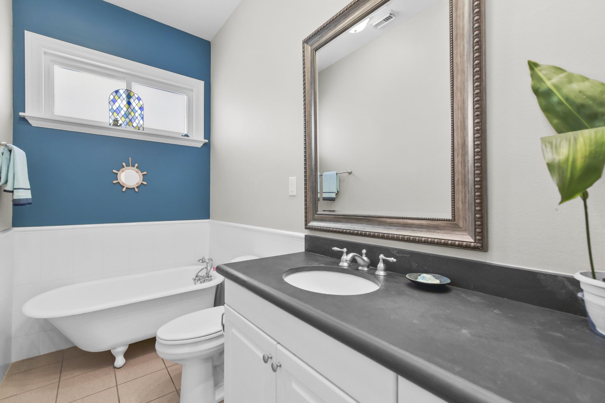 1207 N Shore Drive Property Photo 28