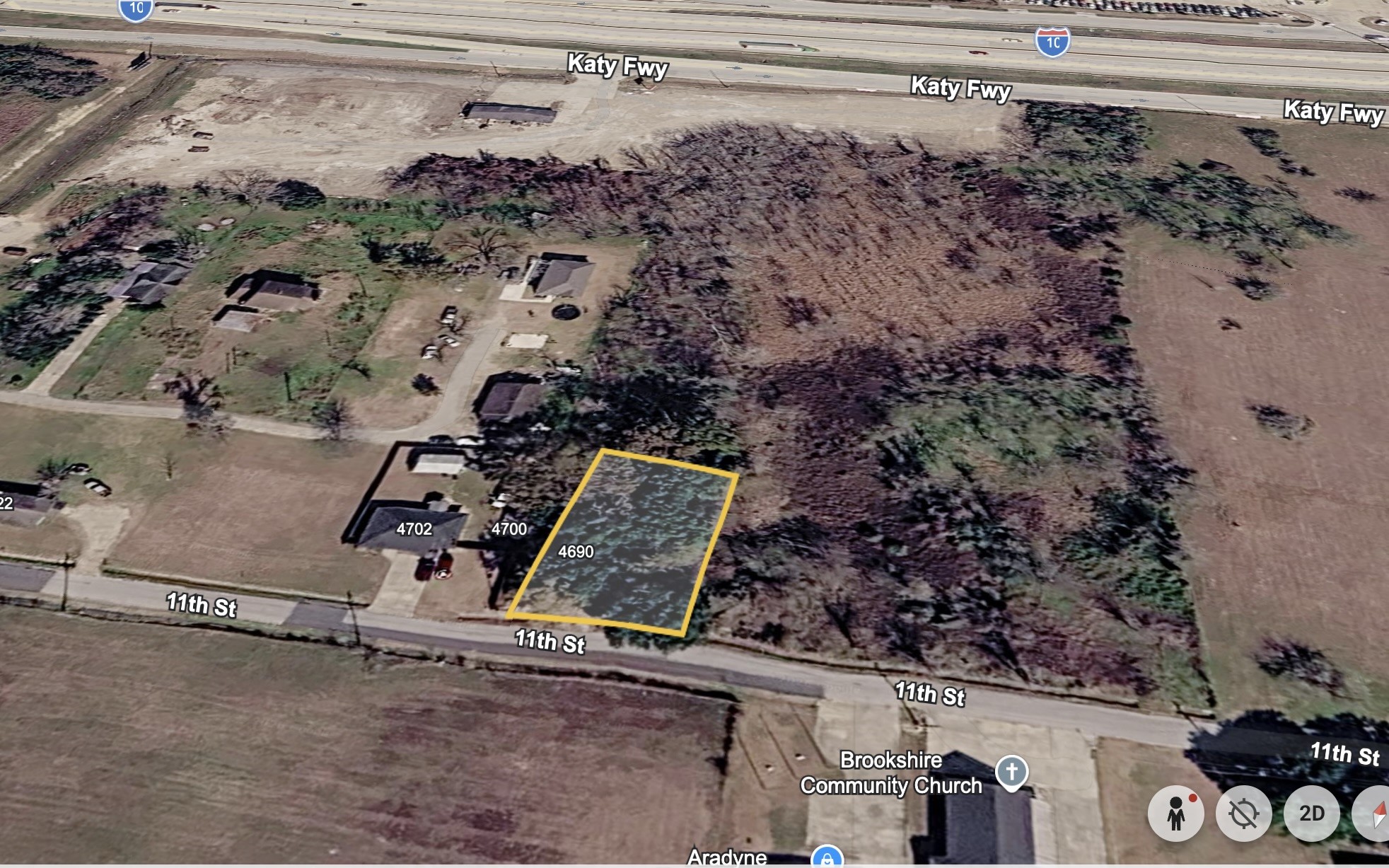 4690 11th Street Property Photo 3