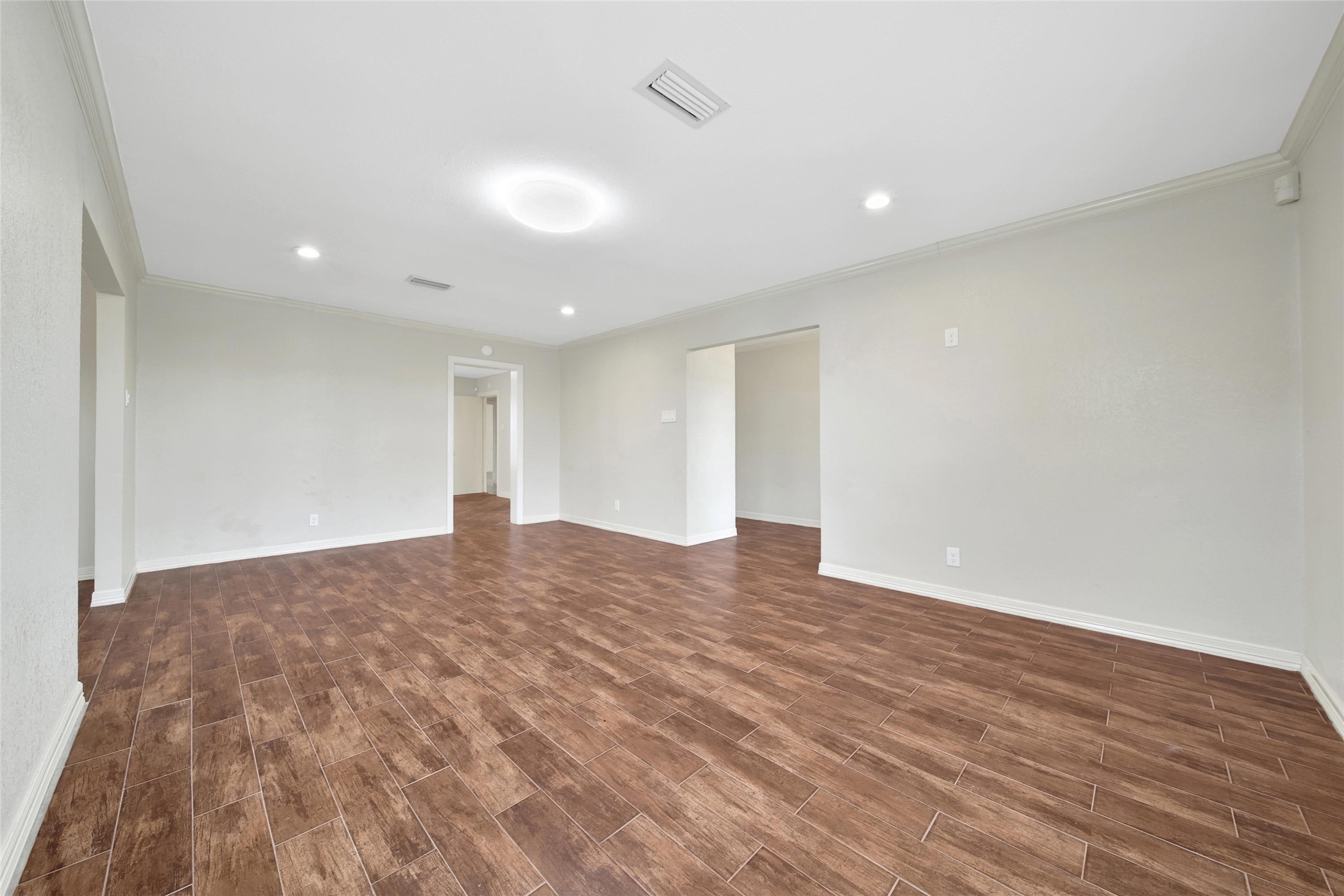 3315 S Braeswood Boulevard Property Photo 7