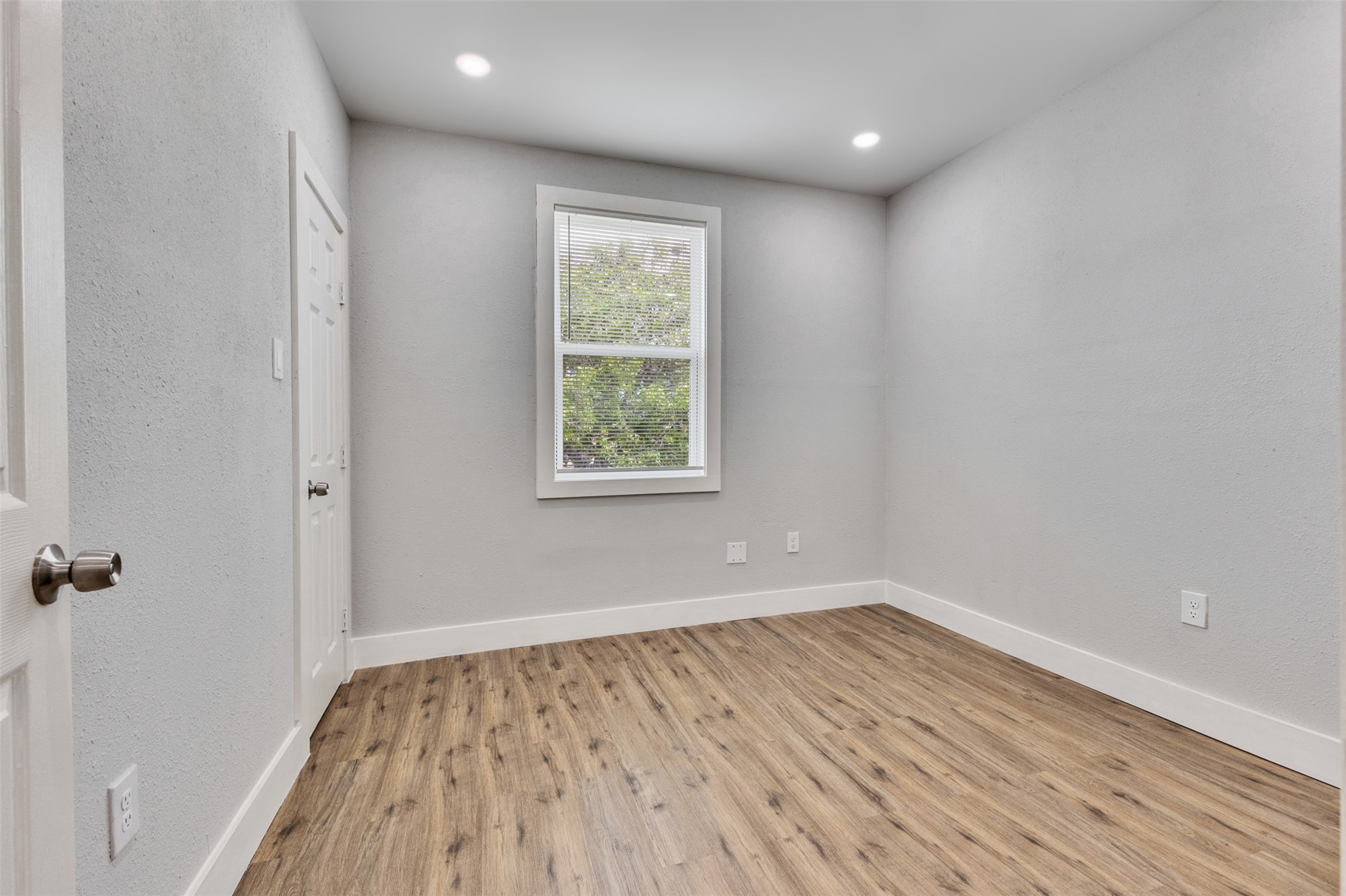 1412 Avenue M 1/2 Property Photo 14