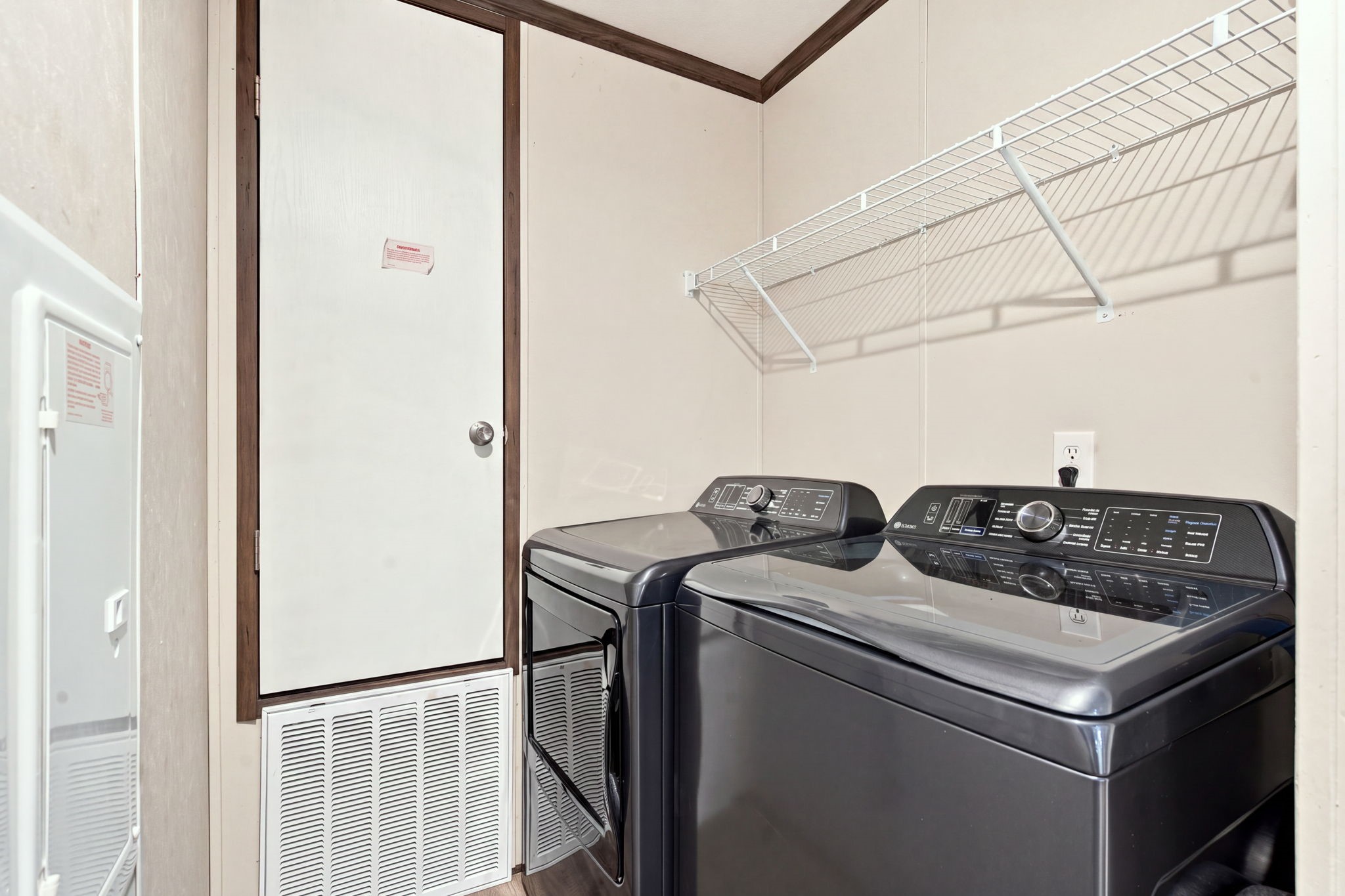 14010 Lewis Lane Property Photo 24