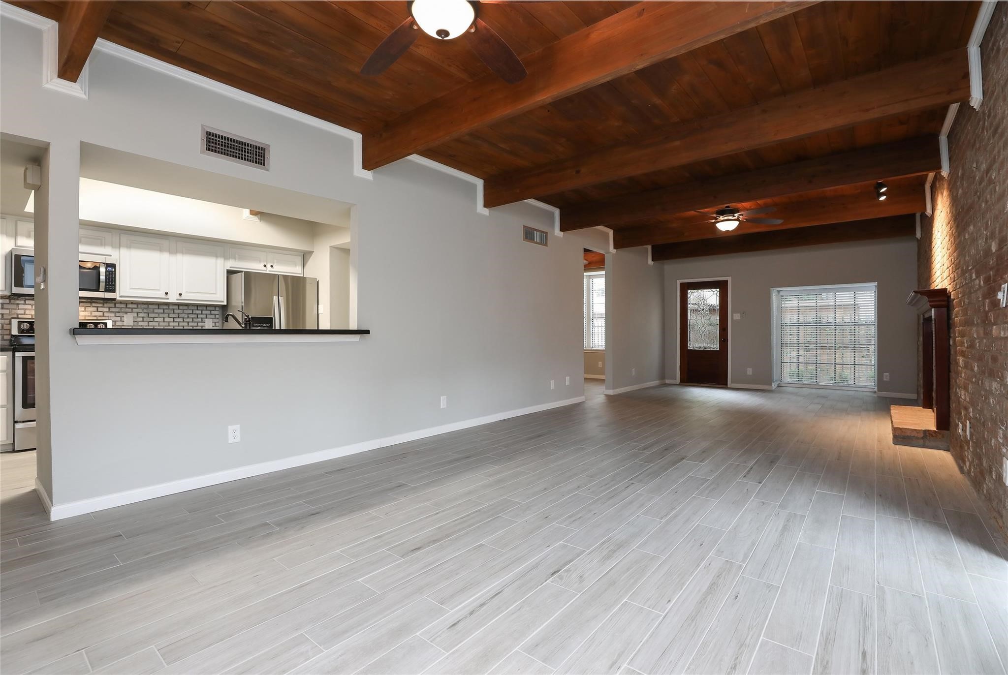 5370 Brownway Street D33 Property Photo 6