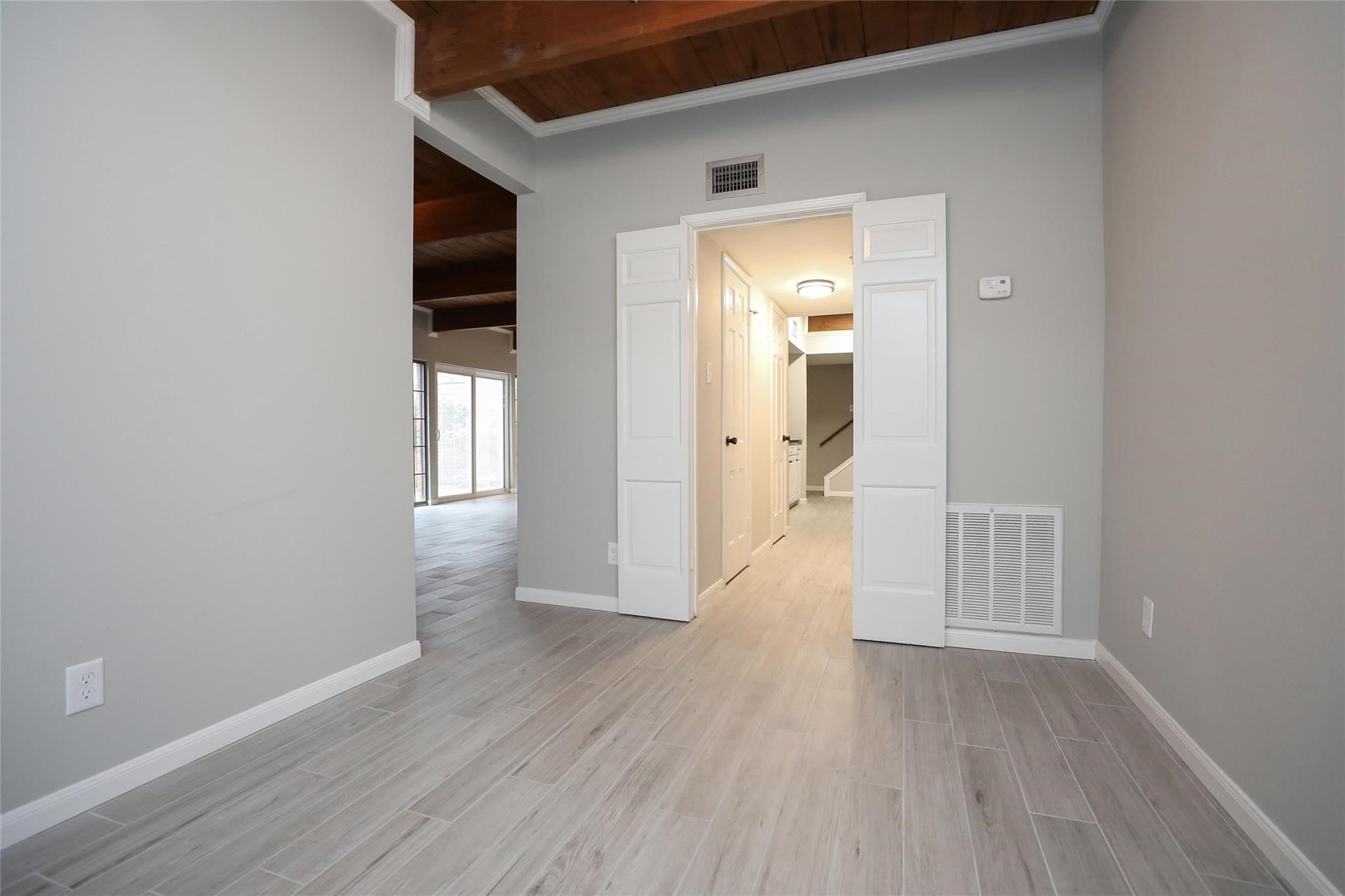 5370 Brownway Street D33 Property Photo 14