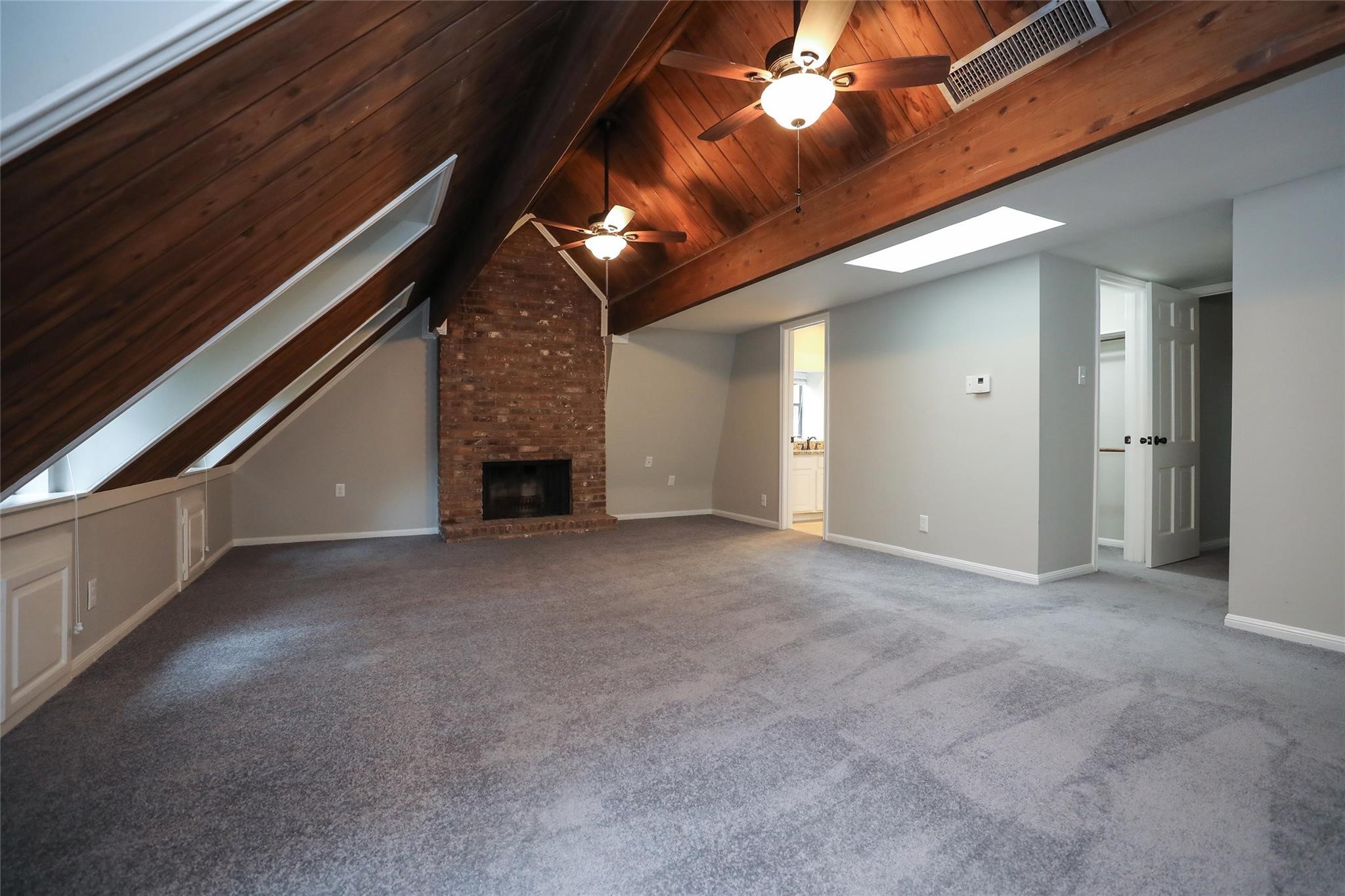 5370 Brownway Street D33 Property Photo 17