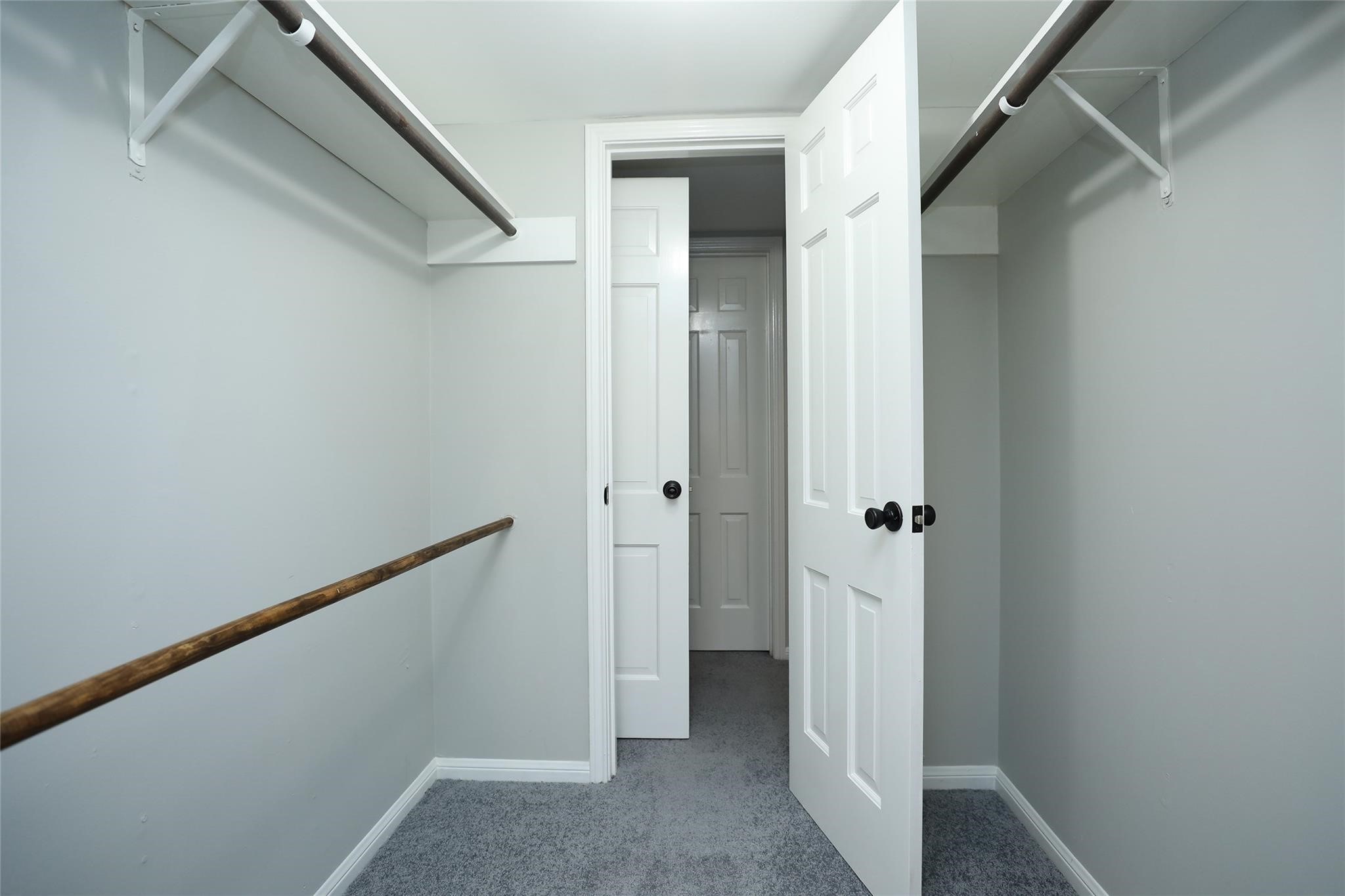5370 Brownway Street D33 Property Photo 27