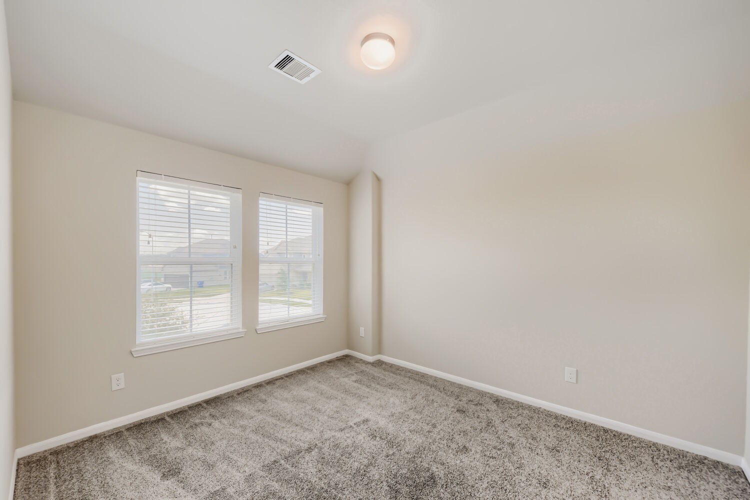 4307 Greeley Lane Property Photo 23