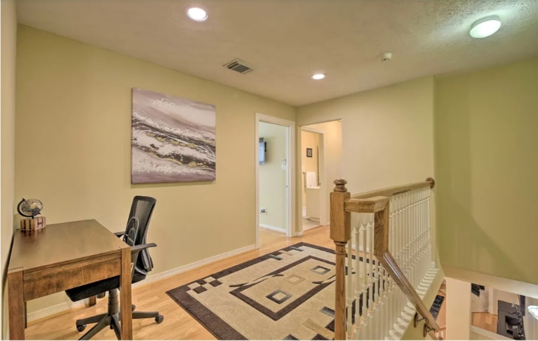 1006 Rochow Street A Property Photo 19