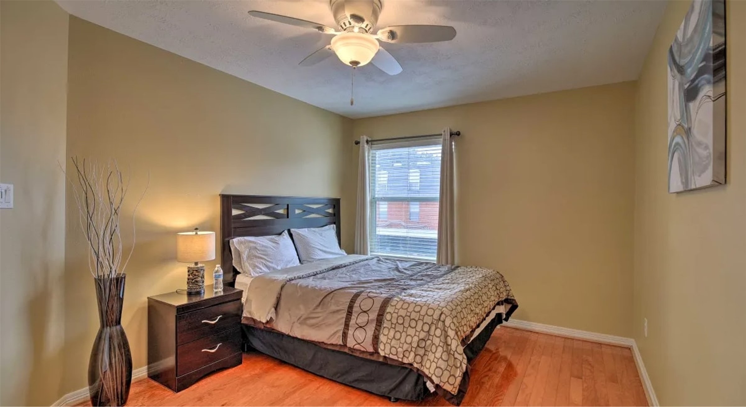 1006 Rochow Street A Property Photo 23