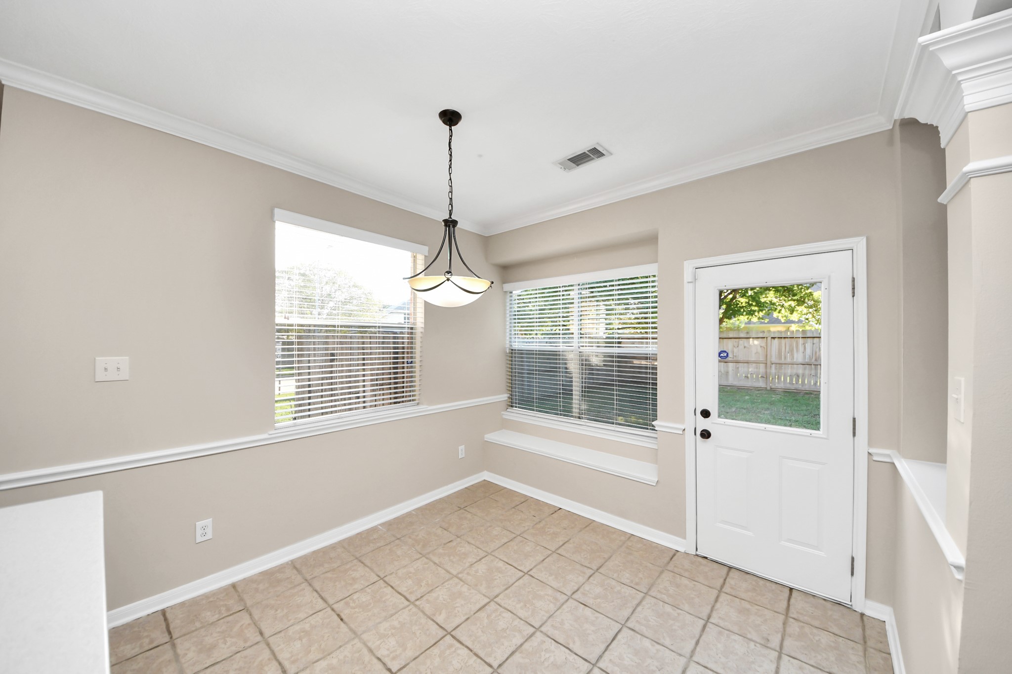 11918 Helene Court Property Photo 21