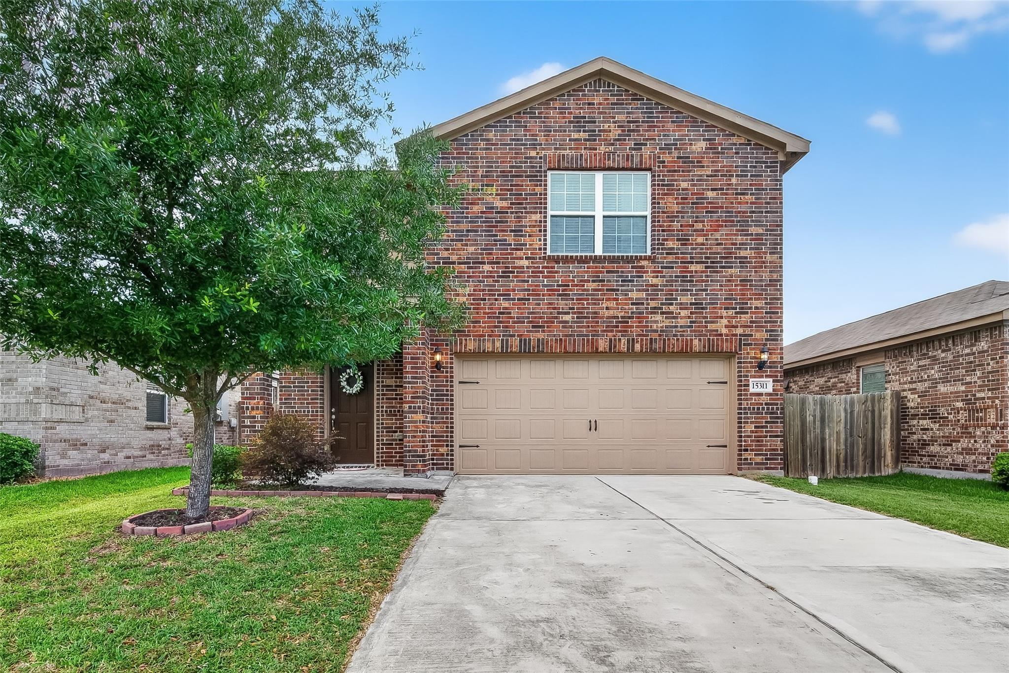 15311 Crescent Brookfield Drive Property Photo 1