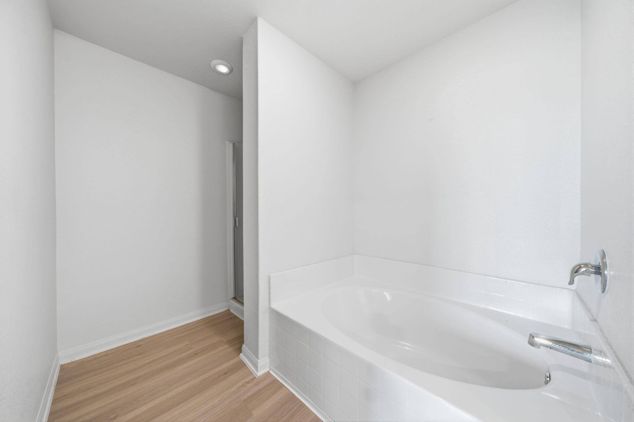 15311 Crescent Brookfield Drive Property Photo 12