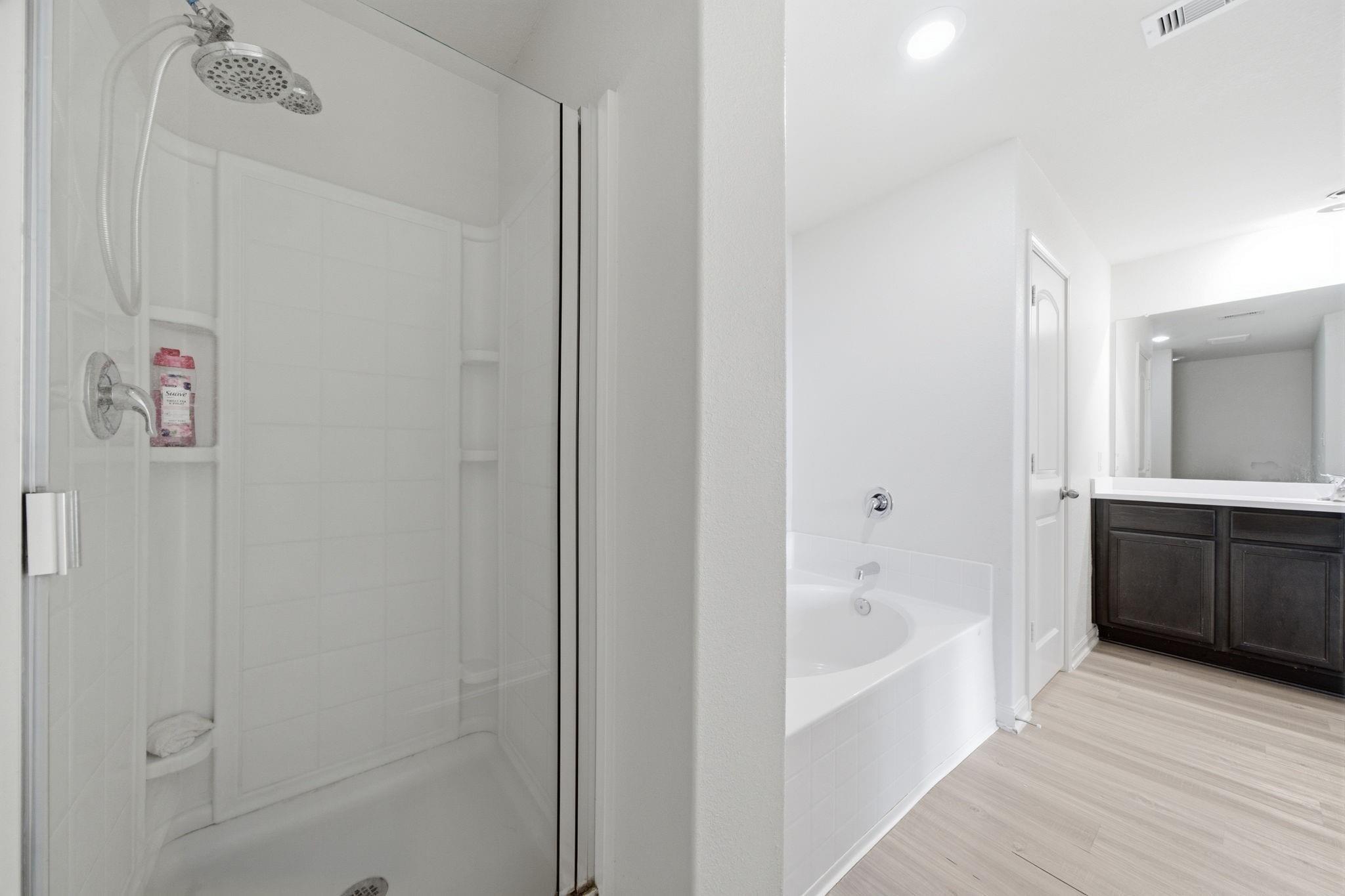 15311 Crescent Brookfield Drive Property Photo 13