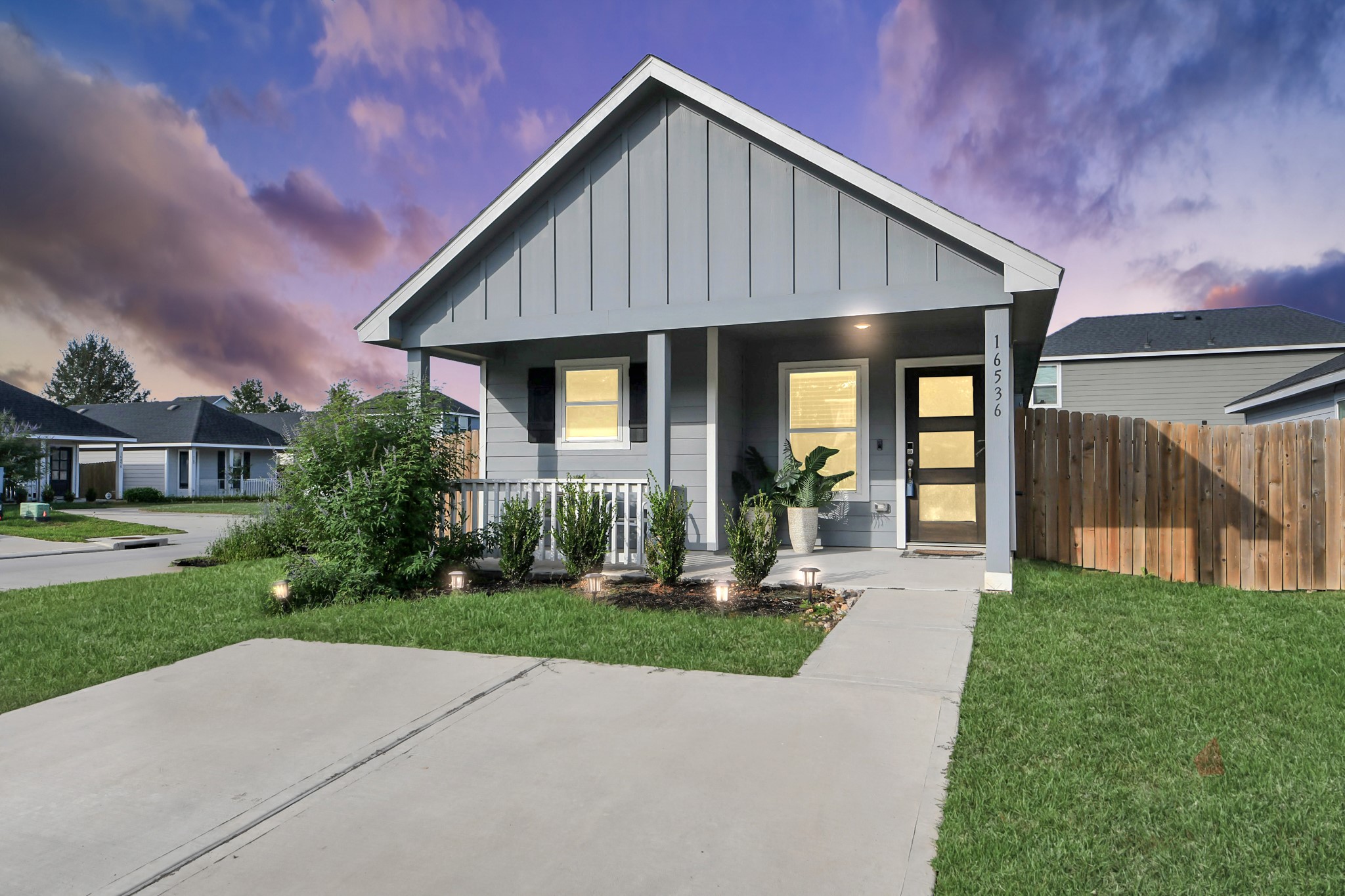 16536 Jasmine Marie Place Property Photo 1