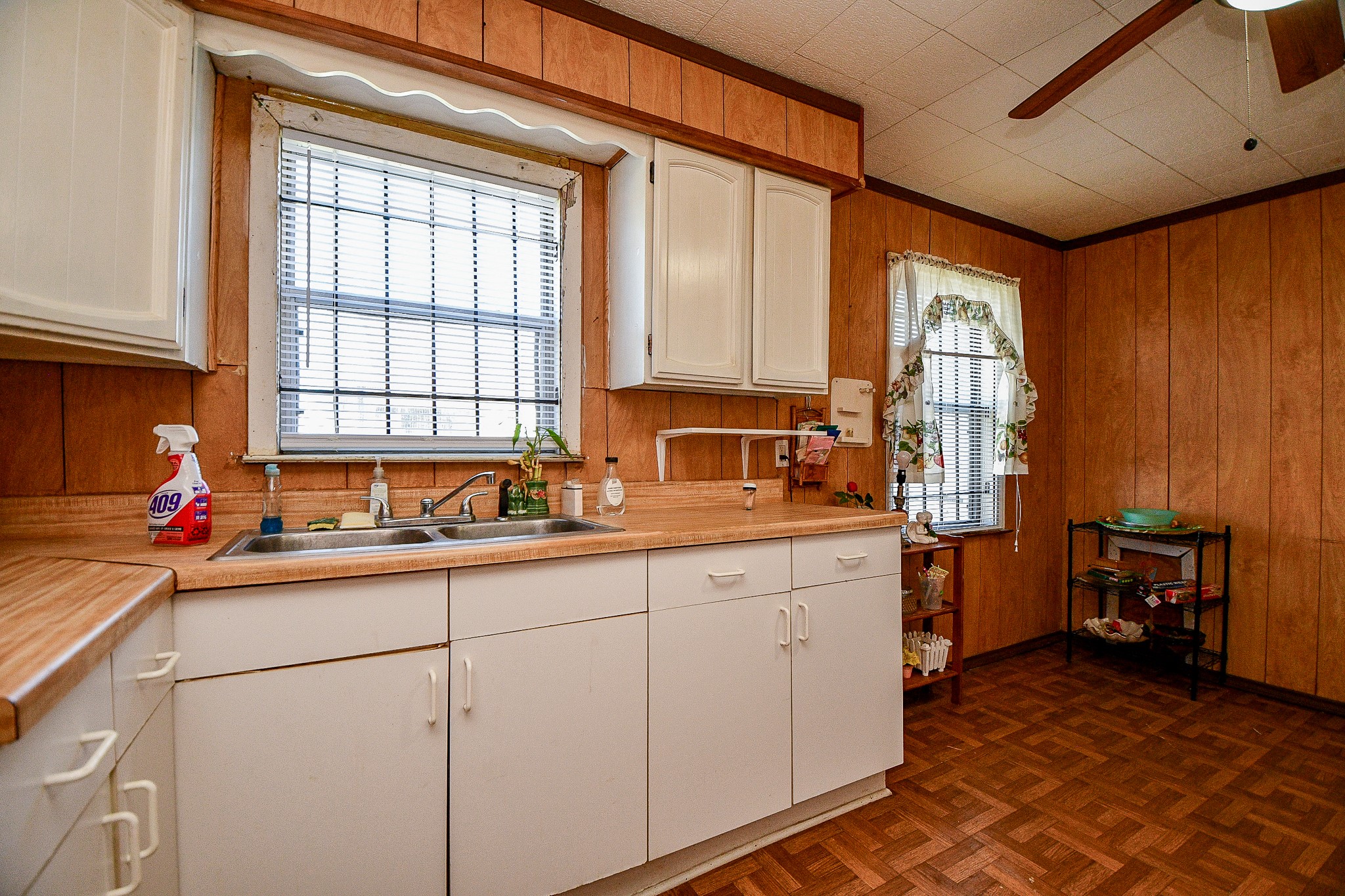 6814 Covington Drive Property Photo 17