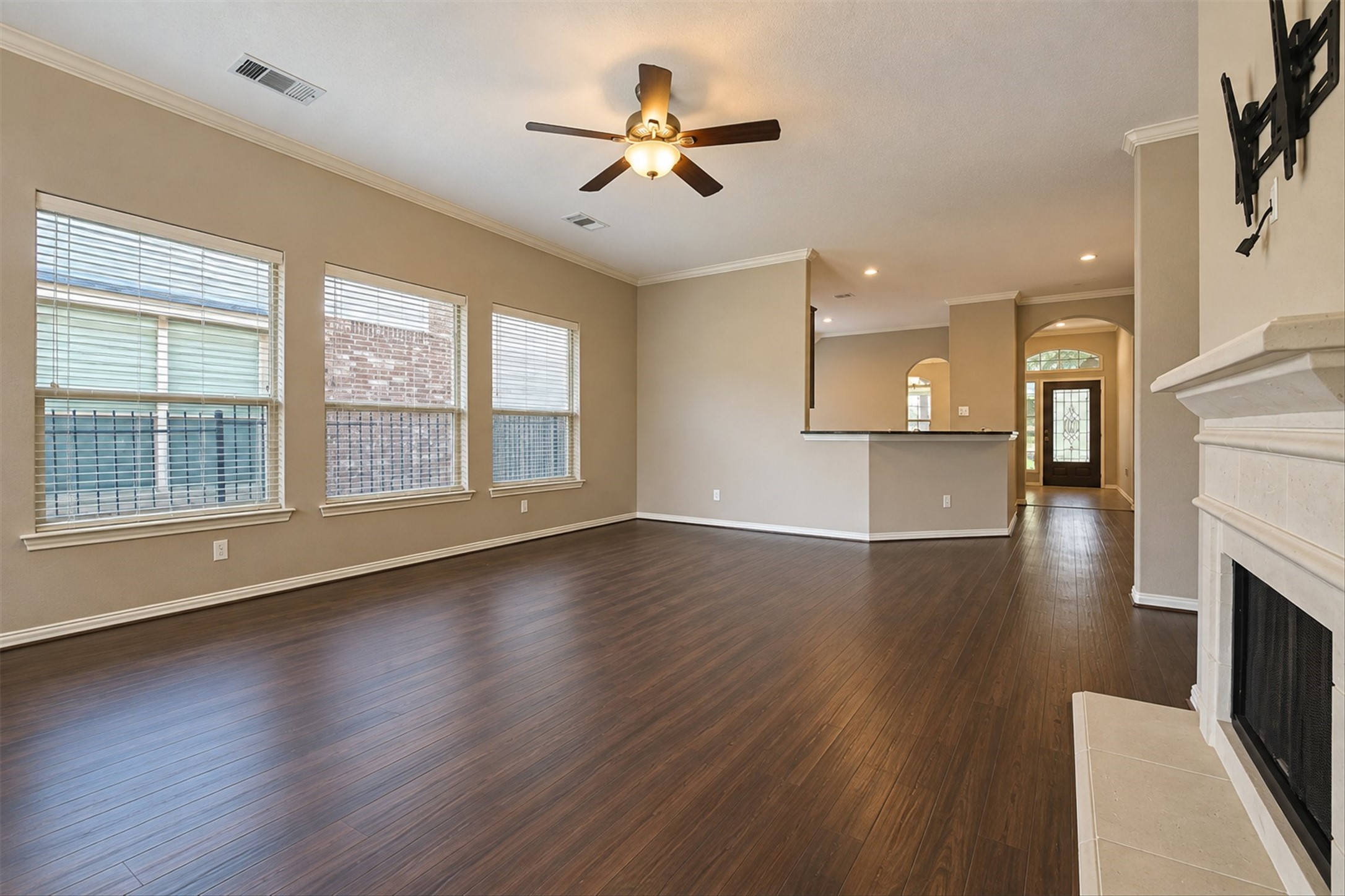 42 Black Swan Court Property Photo 16