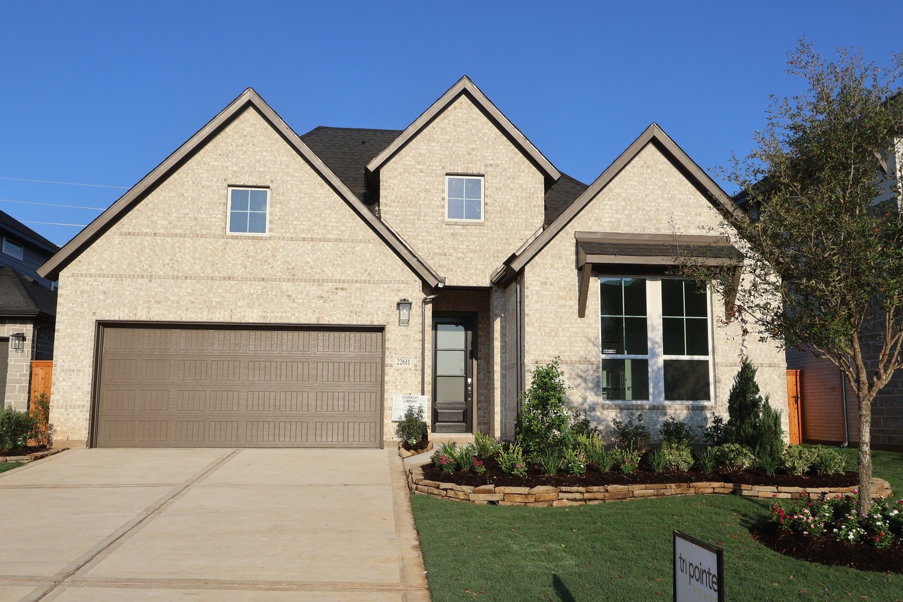22611 Ruby Forest Road Property Photo 2