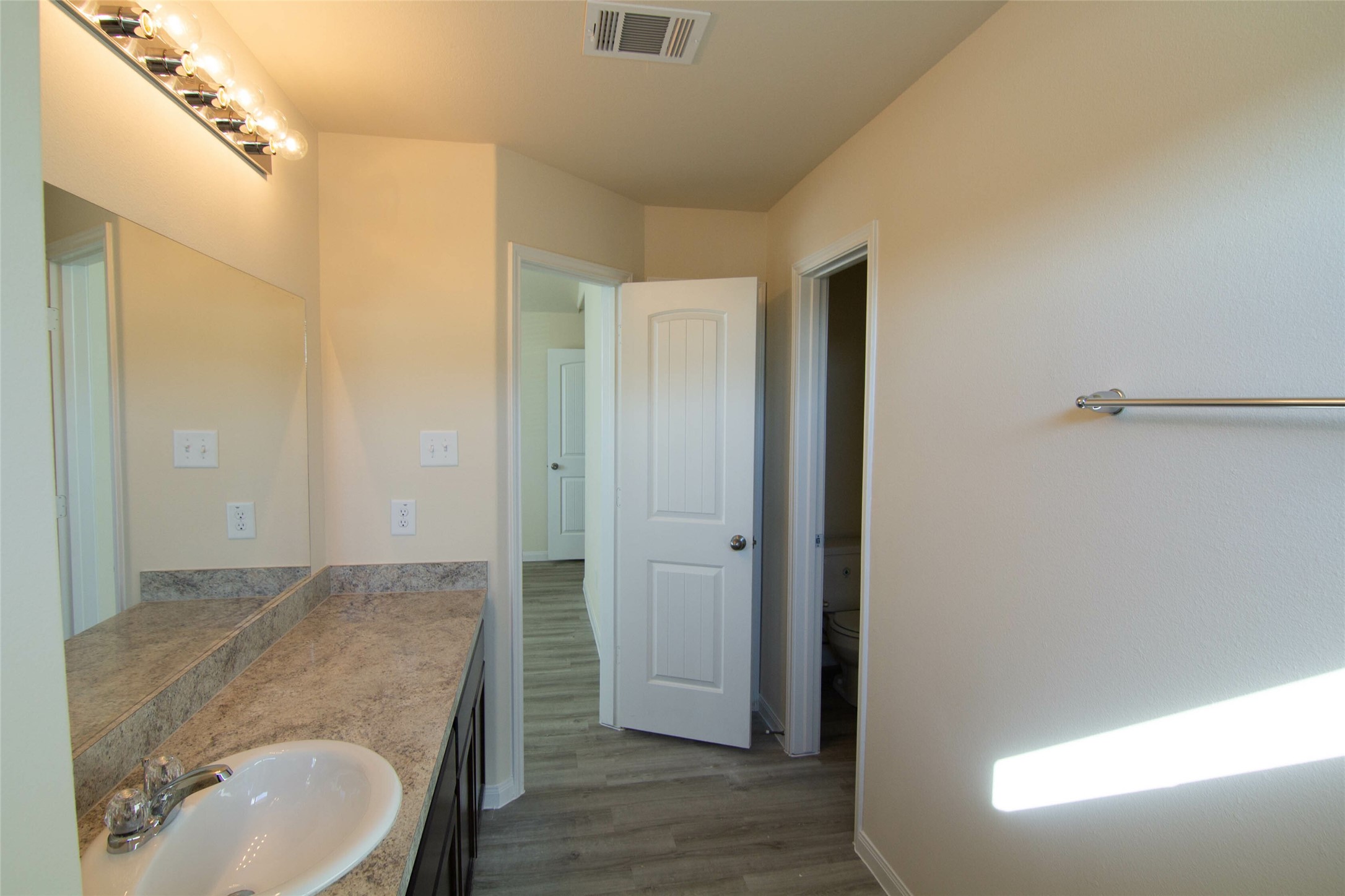 4155 Farmers Pass Road Property Photo 10