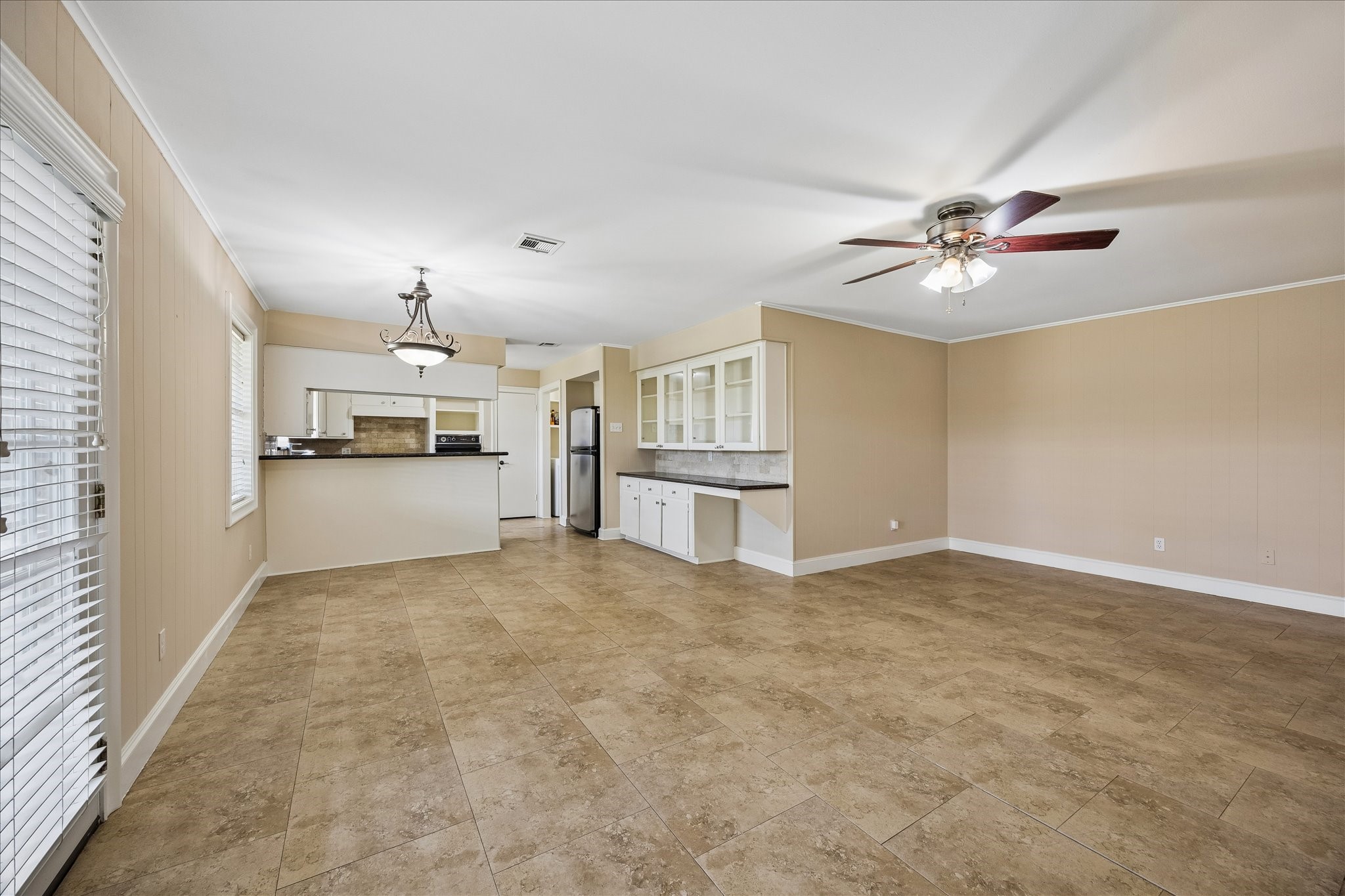 10302 Willowisp Drive Property Photo 8