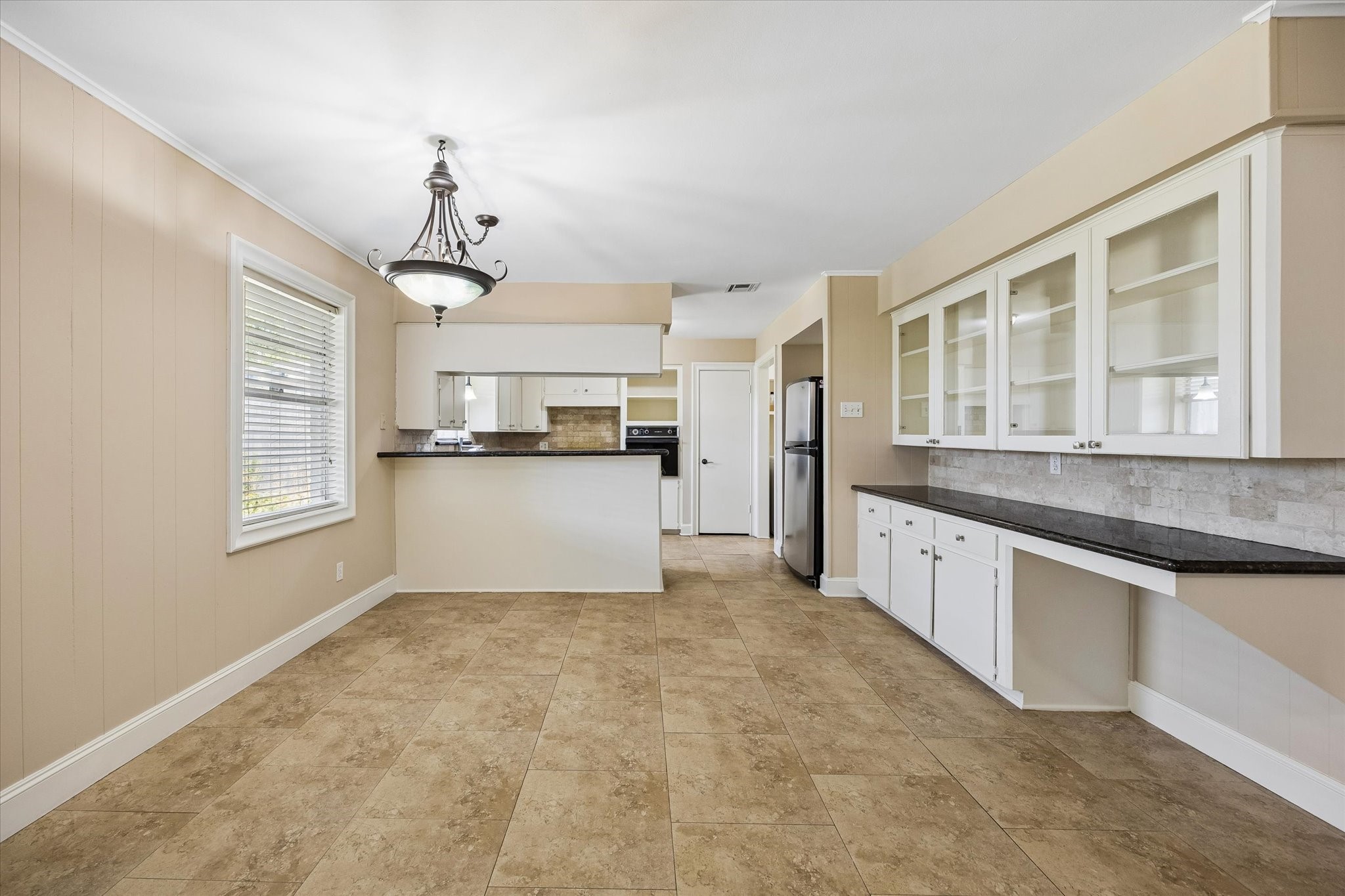 10302 Willowisp Drive Property Photo 9