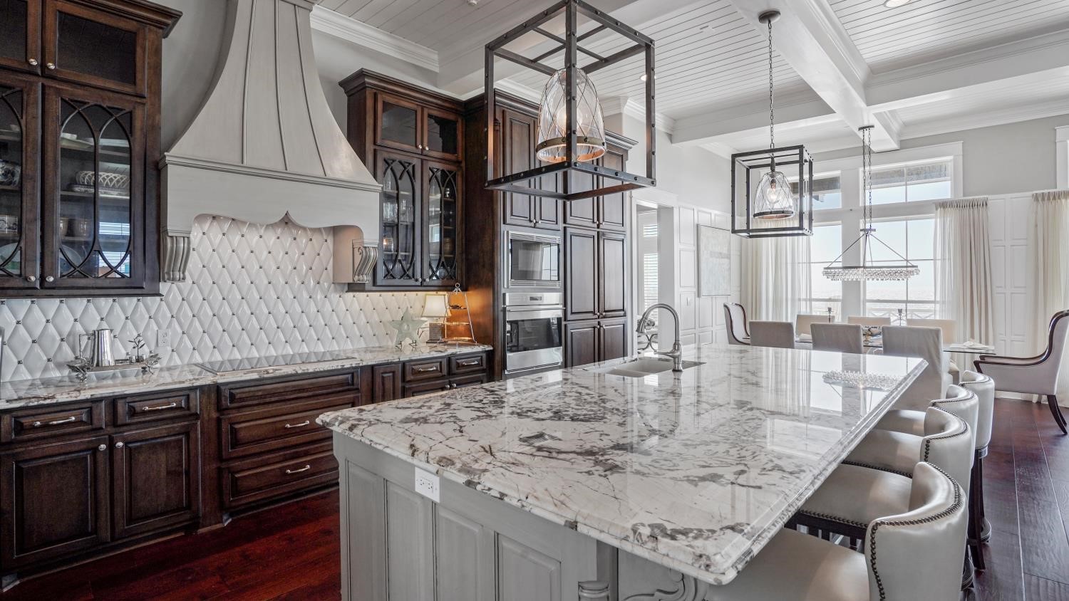 3450 Smiths Point Property Photo 7