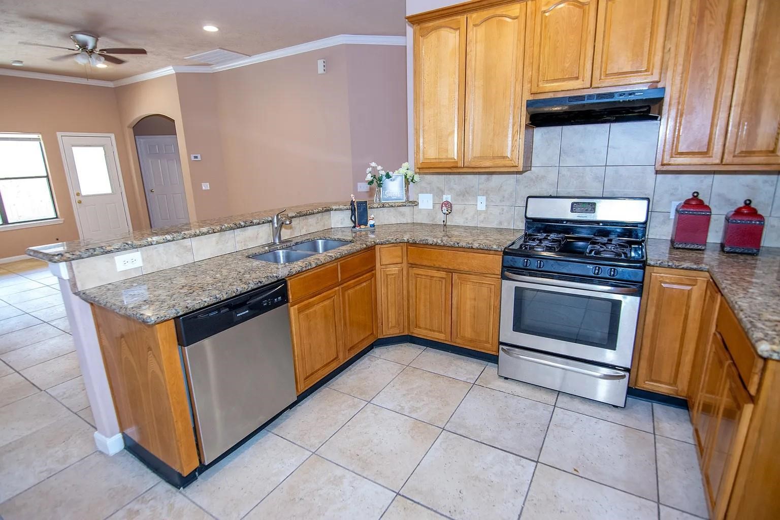 15719 Edo Circle Property Photo 8