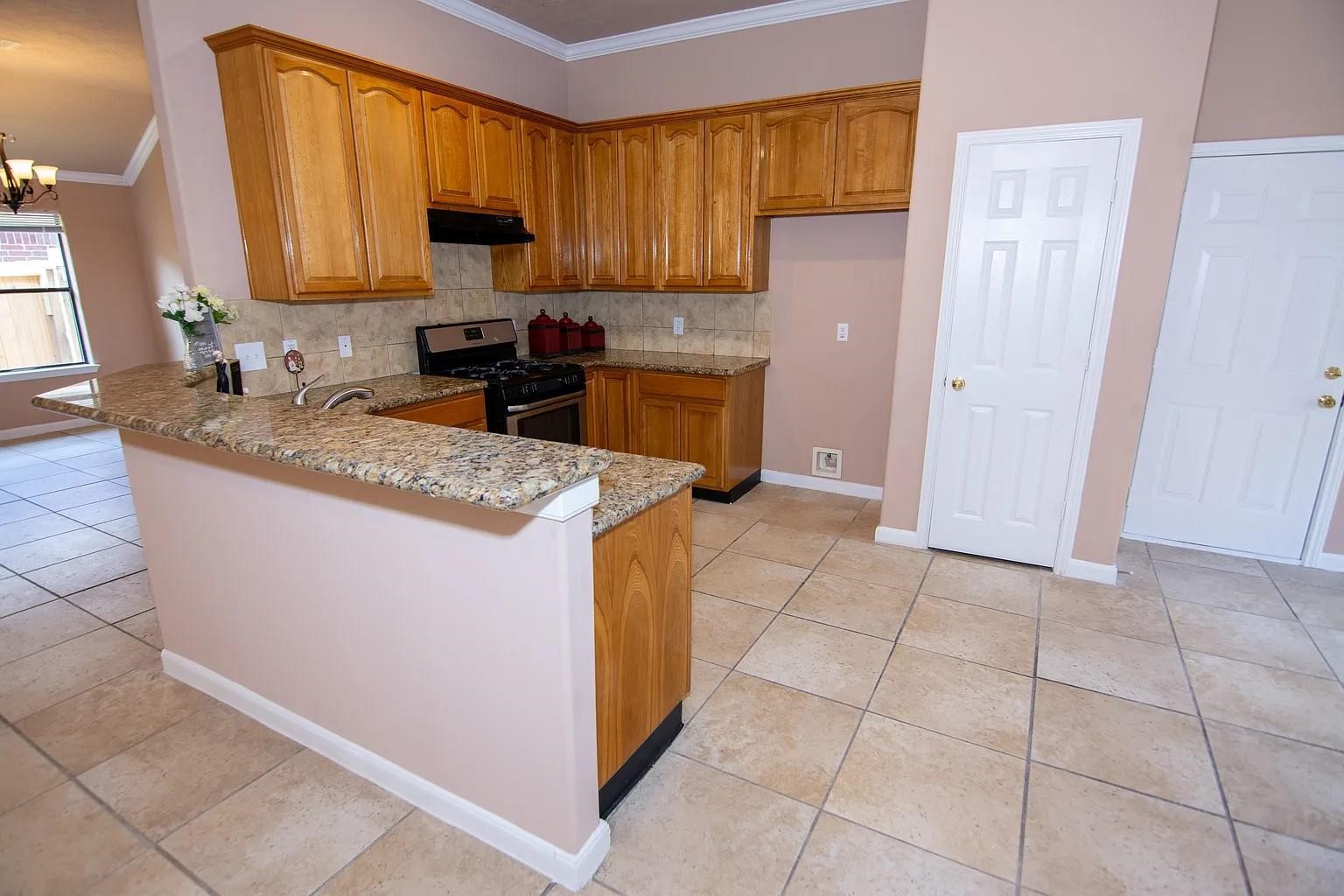 15719 Edo Circle Property Photo 9