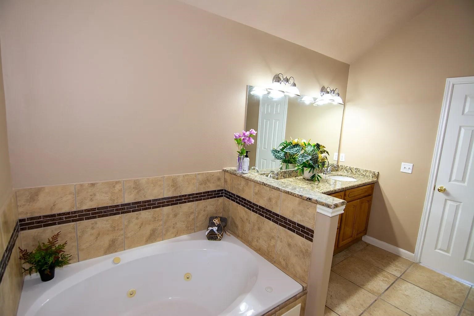 15719 Edo Circle Property Photo 16