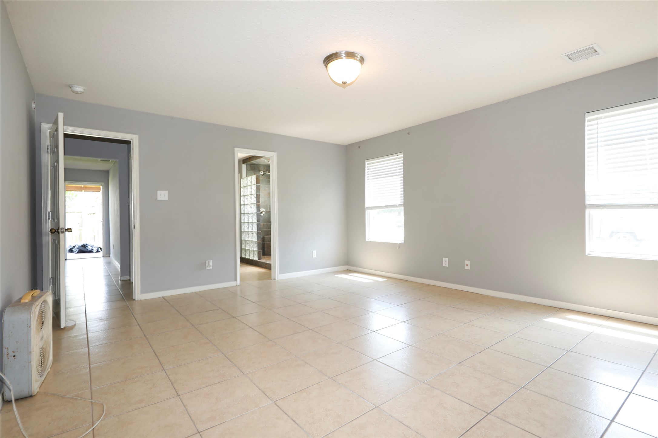 18439 Ranch View Trail Property Photo 14