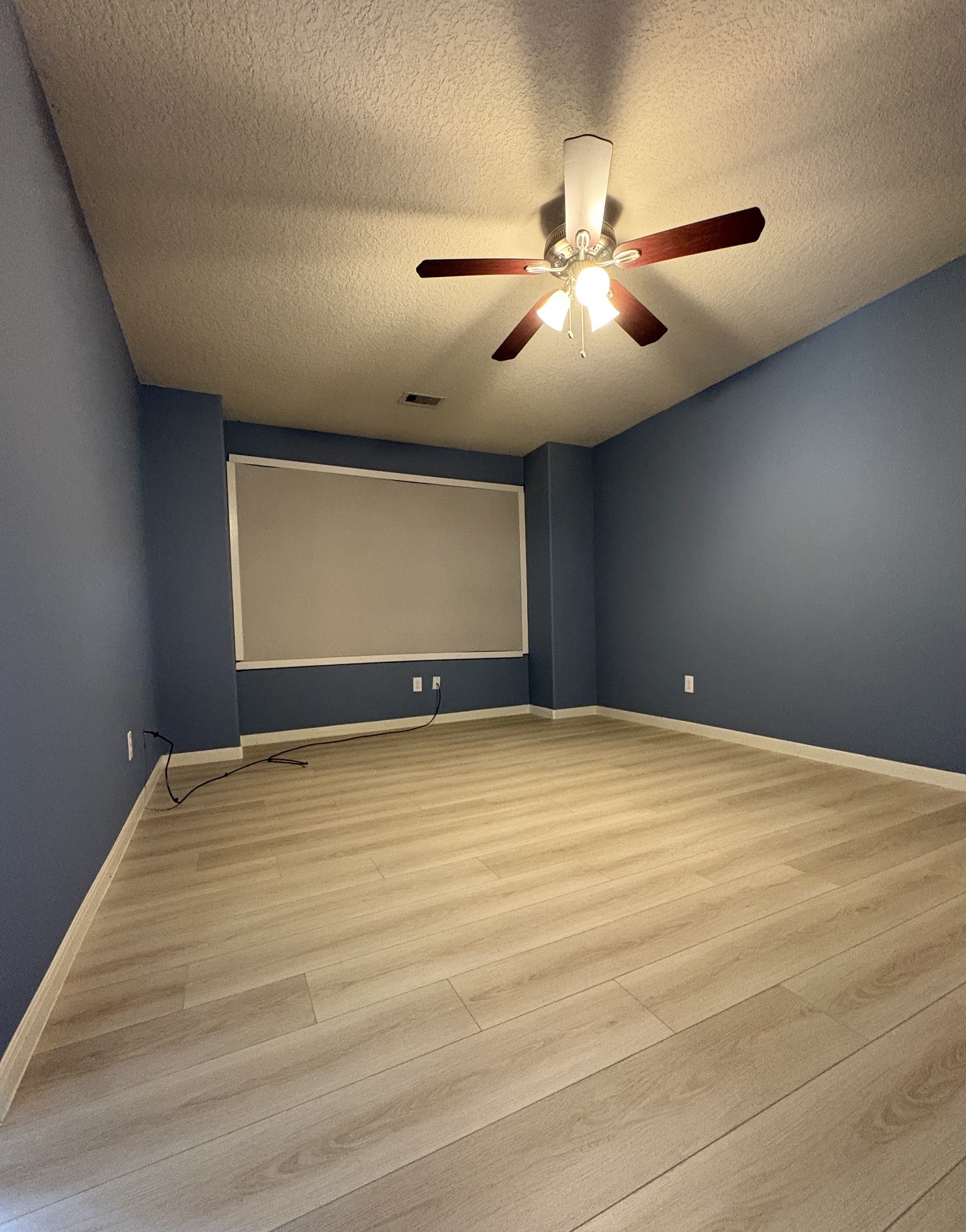 18439 Ranch View Trail Property Photo 24
