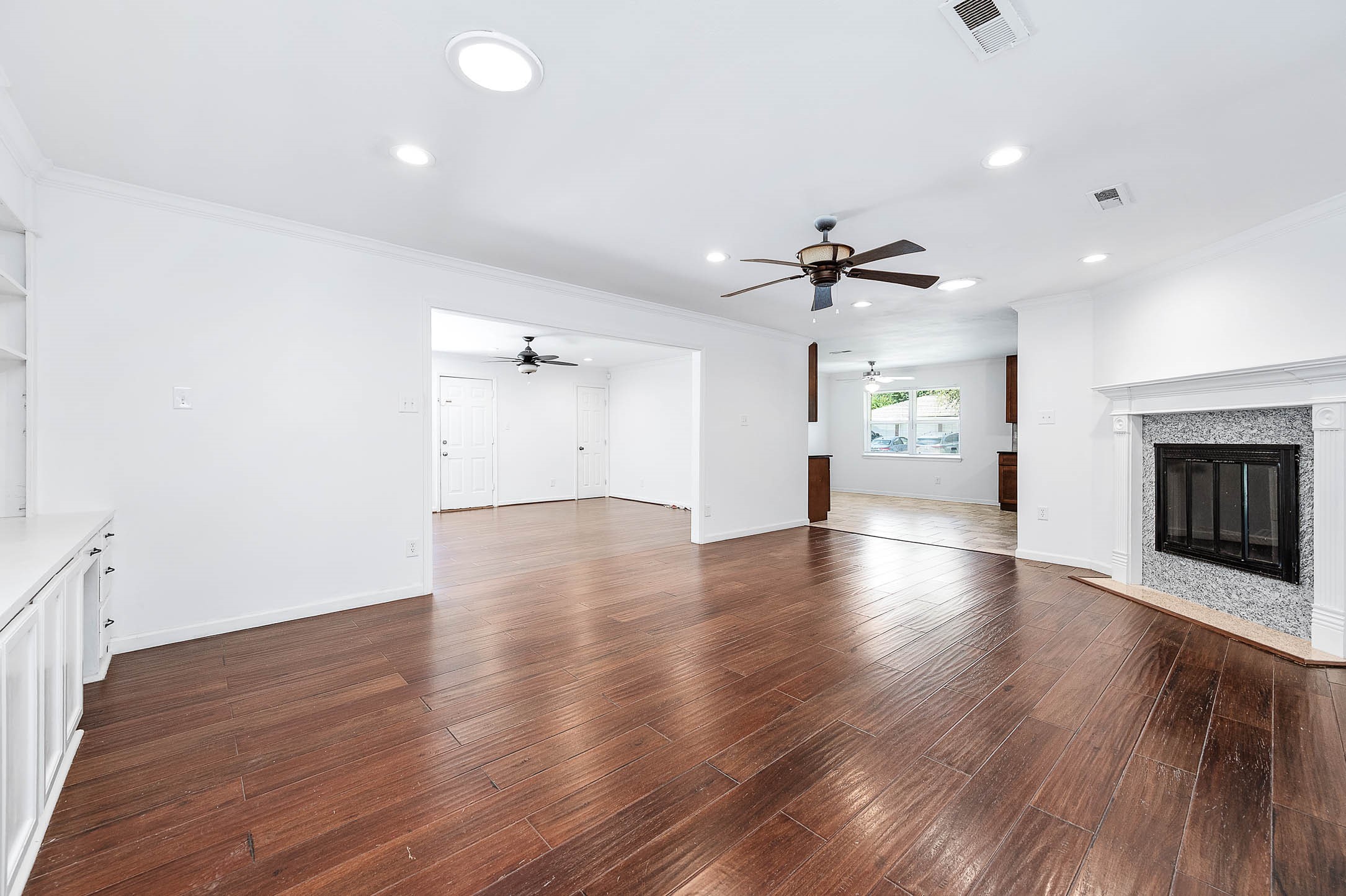 5331 Imogene Street Property Photo 7