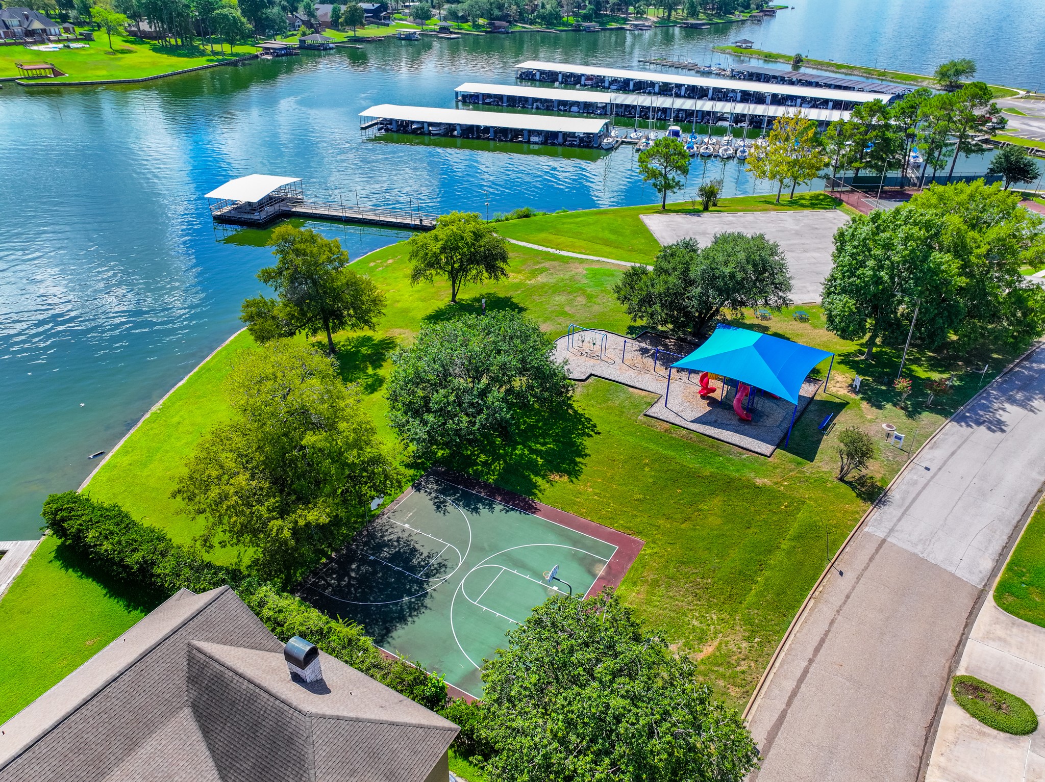 7083 Gentle Breeze Drive Property Photo 3