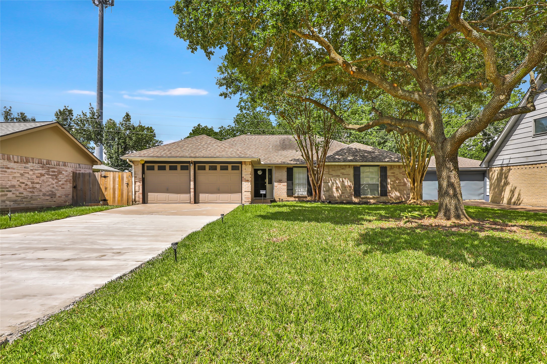 17711 Smooth Rock Falls Drive Property Photo 1