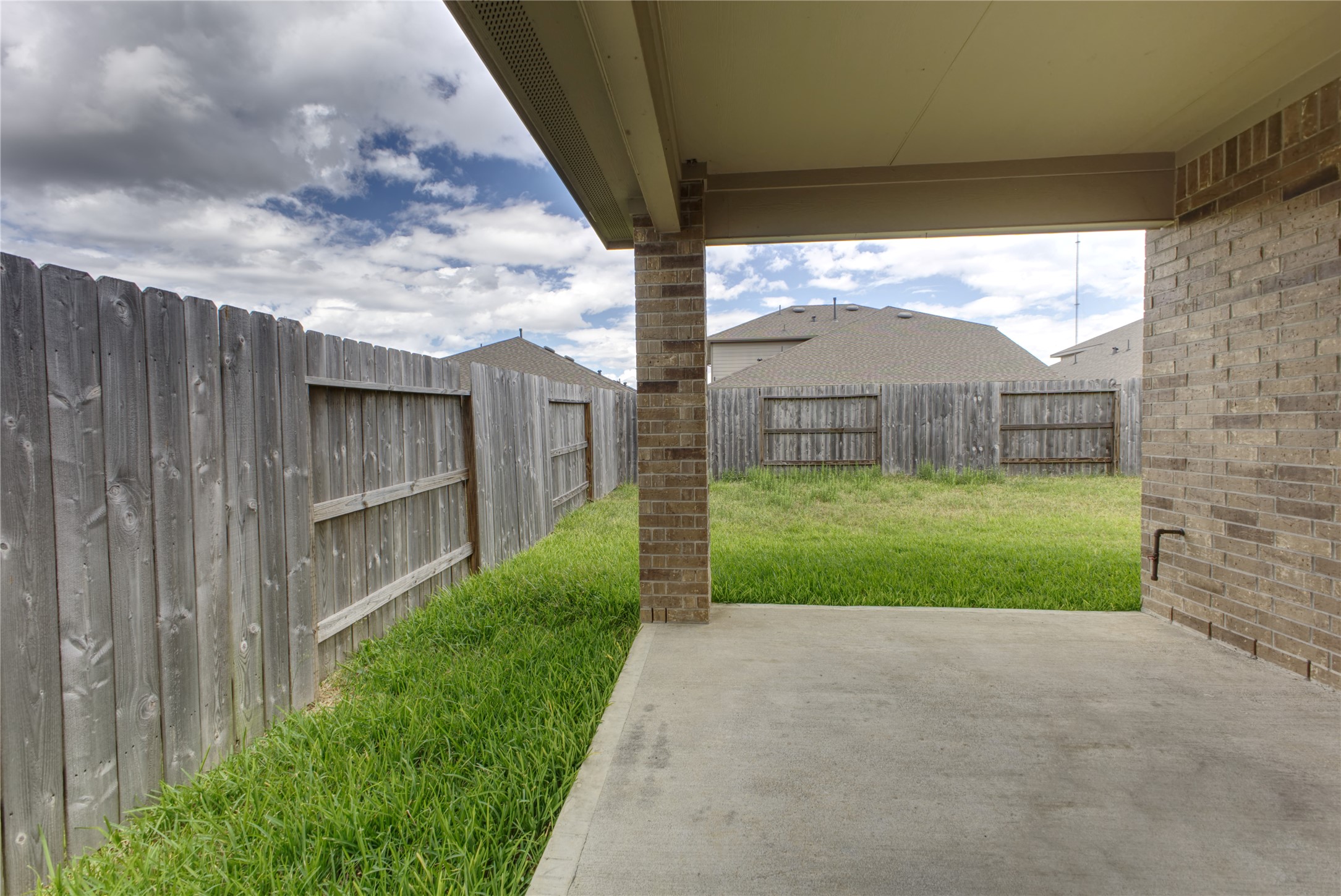 1510 Ashford Bend Lane Property Photo 16