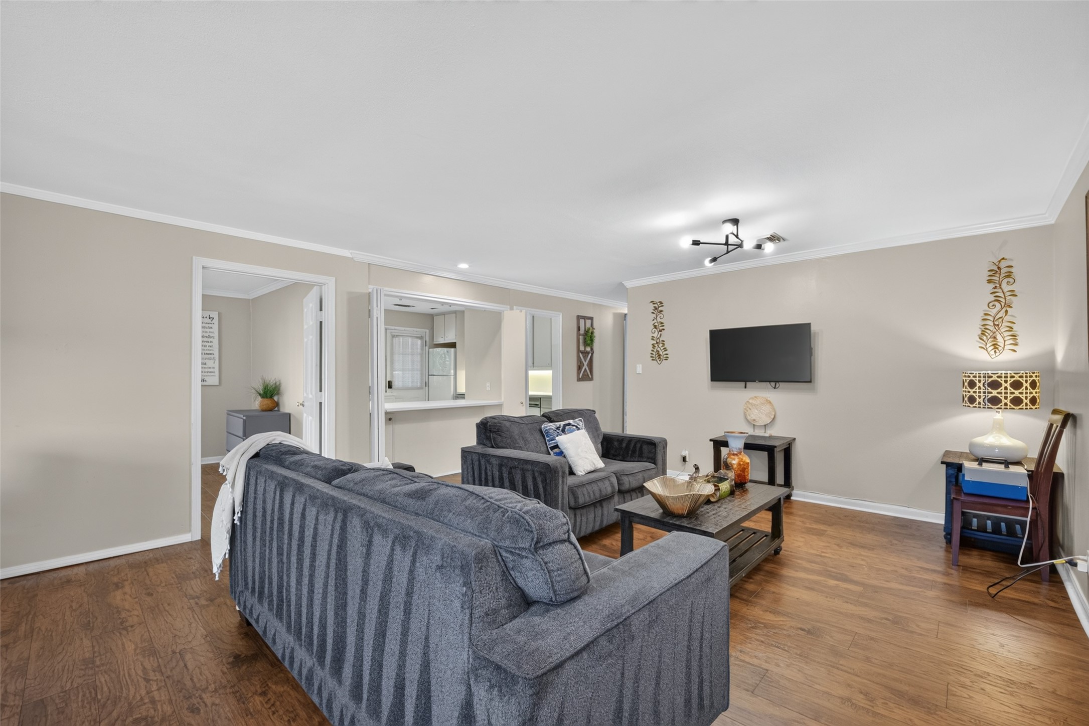 6317 Crab Orchard Road 8 Property Photo 4