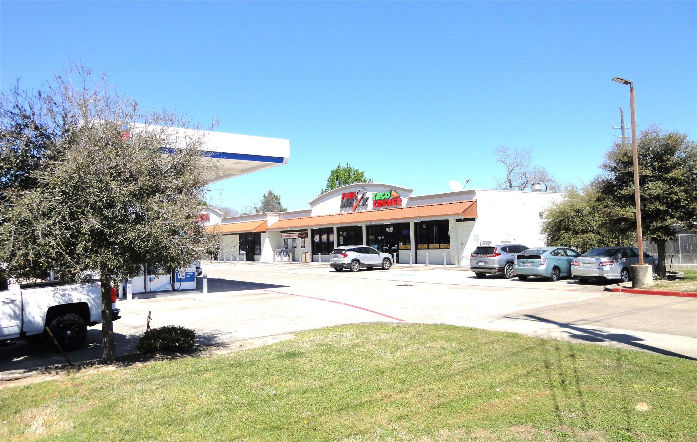 1835 S Cherry Street Property Photo 11