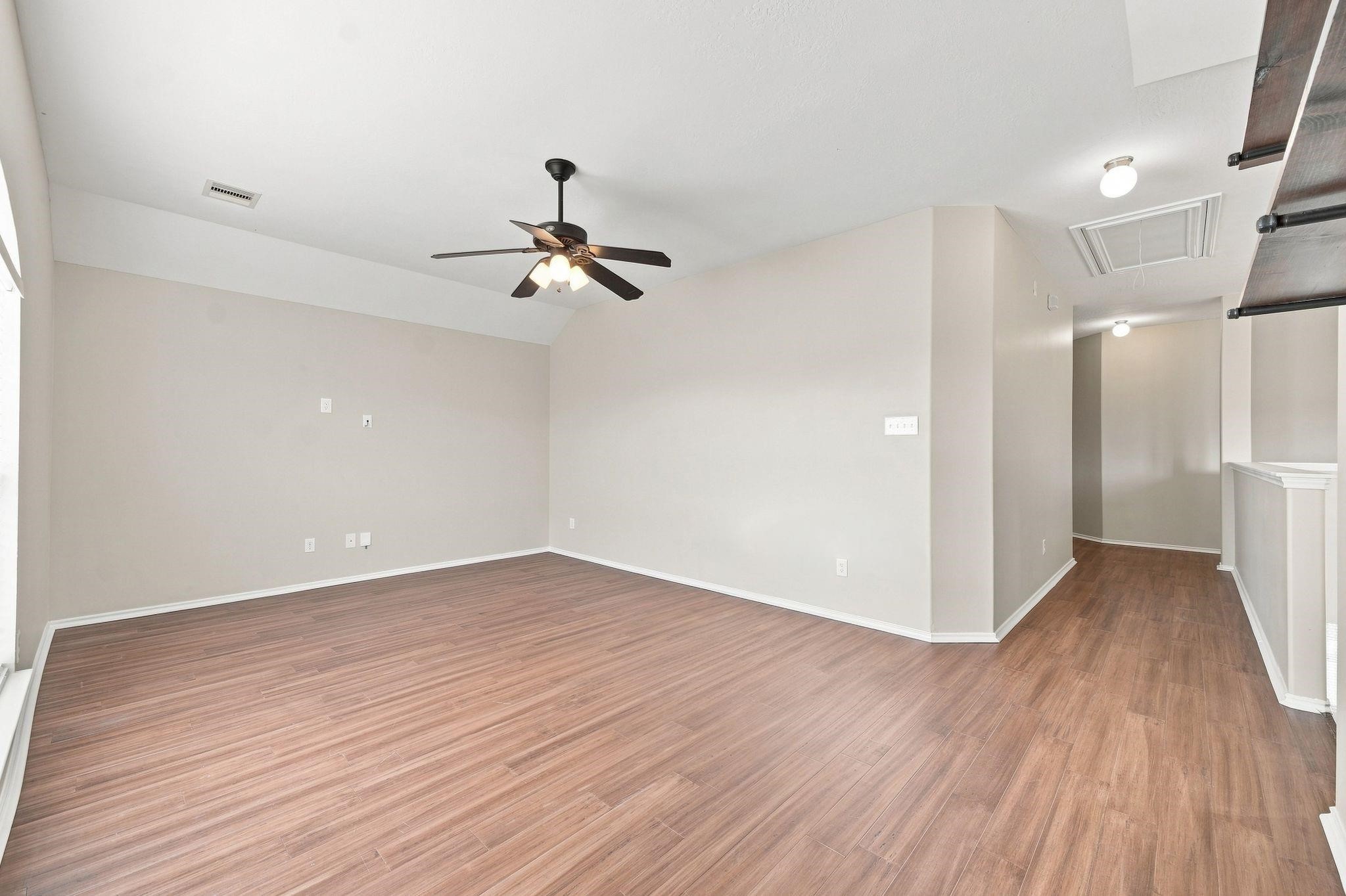 18810 Lantern Cove Lane Property Photo 18
