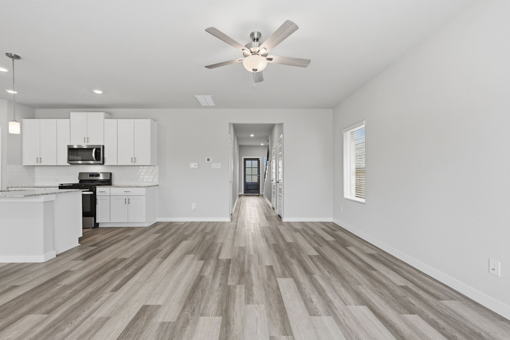 17430 Rosette Grass Drive Property Photo 6