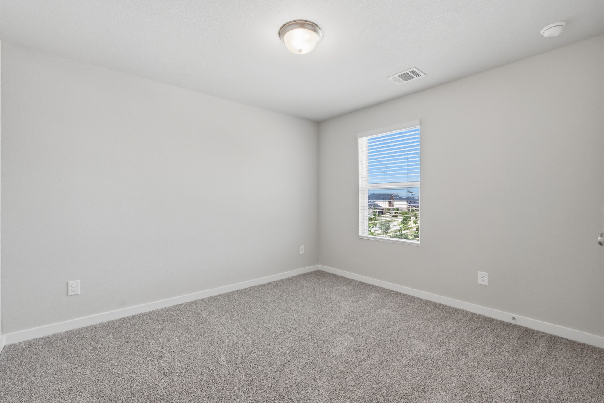 17430 Rosette Grass Drive Property Photo 21