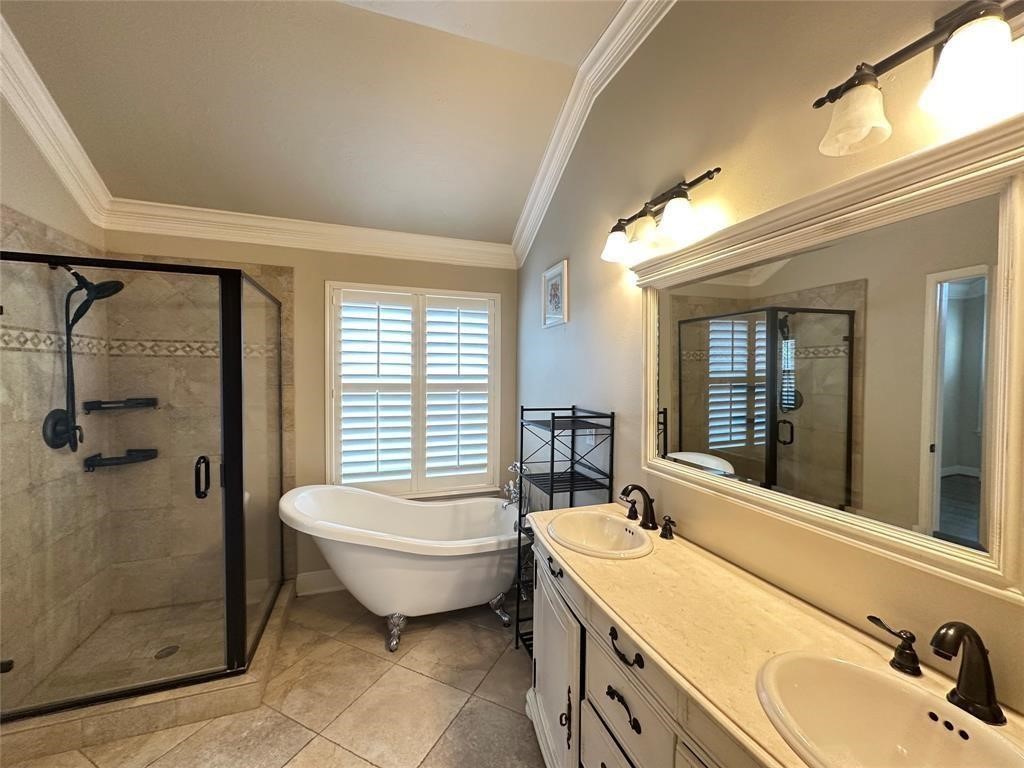 1526 Waterside Village Drive Property Photo 12