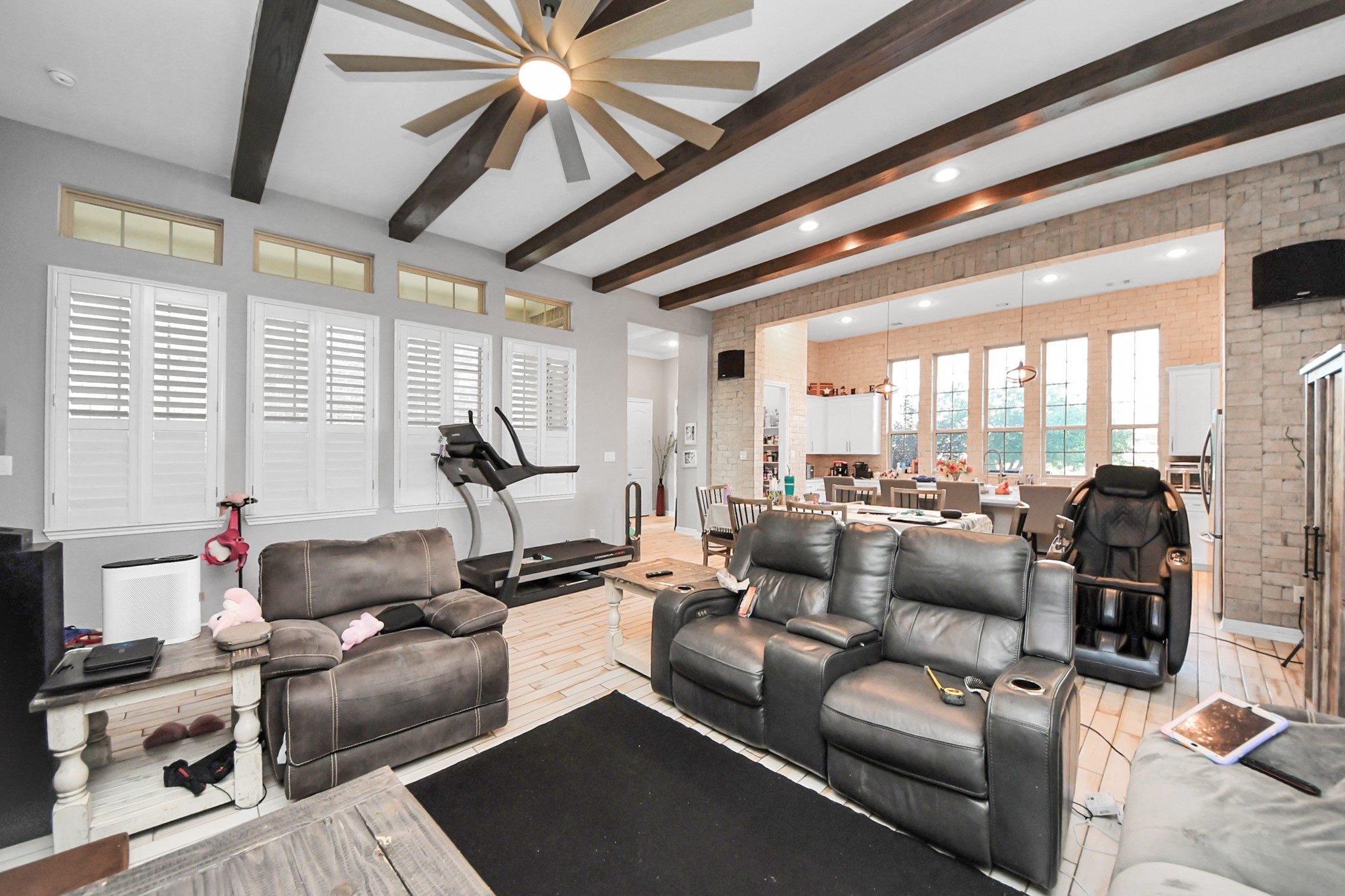 9663 Rockport Hills Drive Property Photo 7