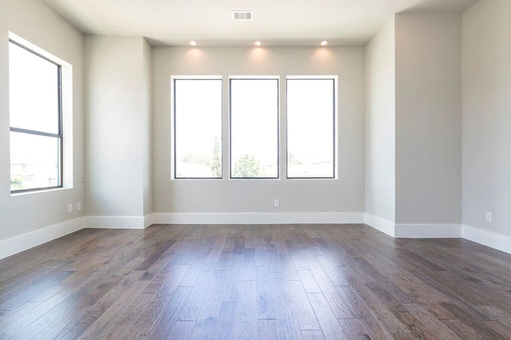 5703 Larkin A Property Photo 23