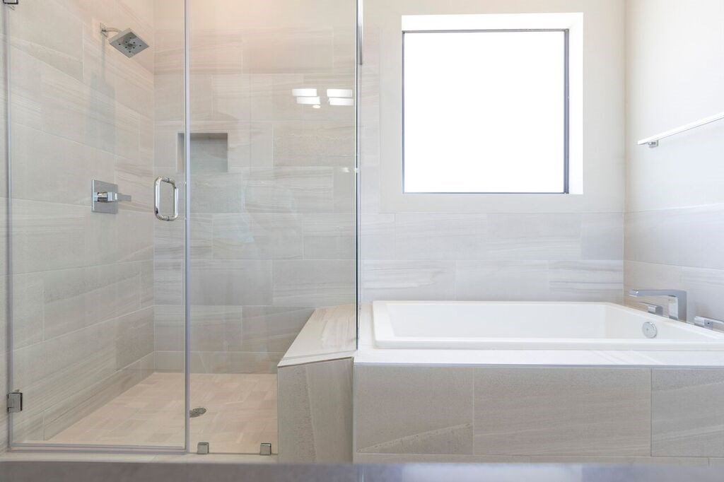 5703 Larkin A Property Photo 28