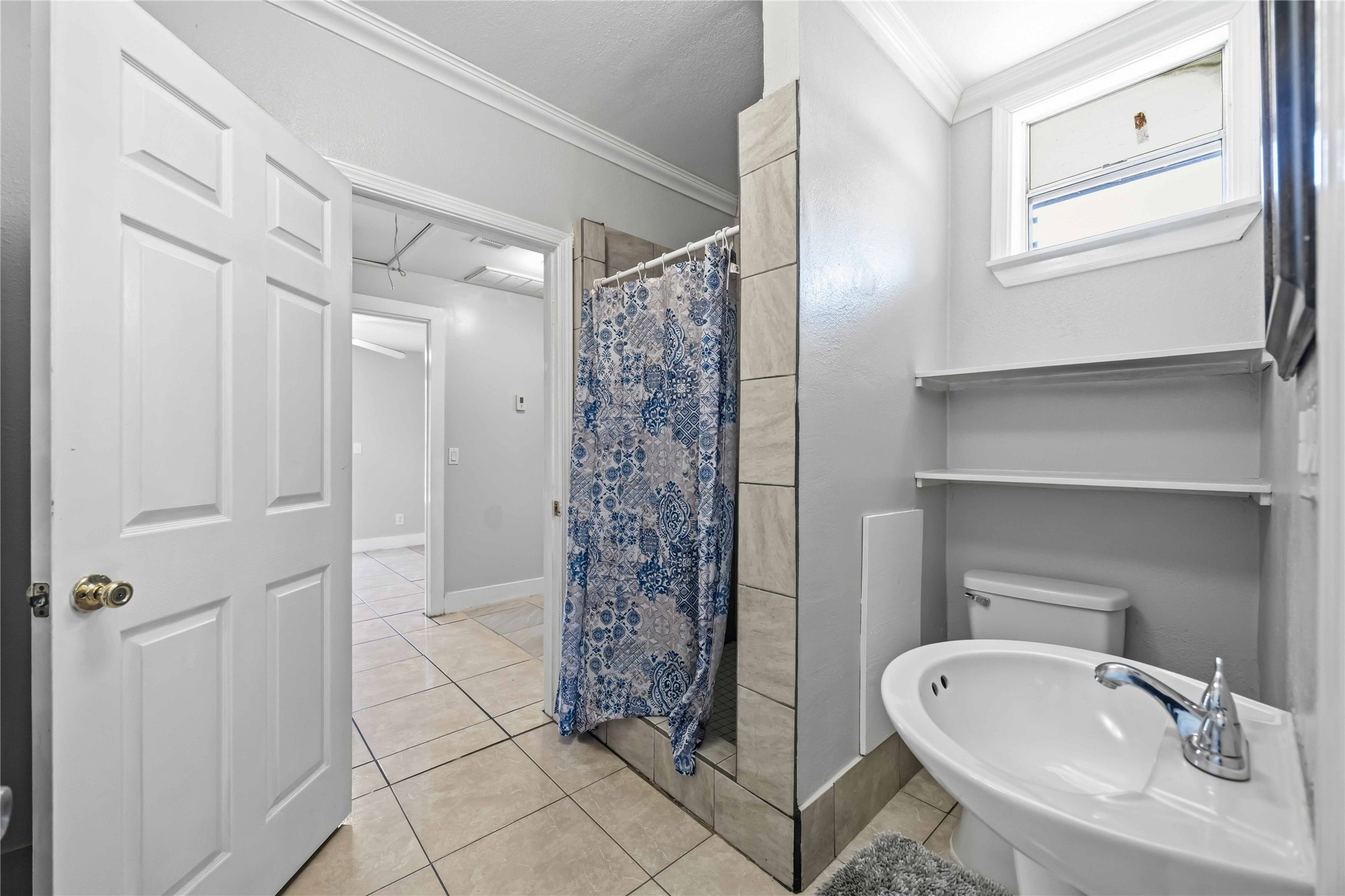 9430 E Avenue K A Property Photo 11