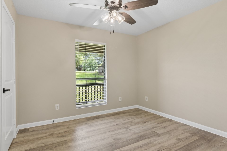 28 Hunters Creek Drive Property Photo 22